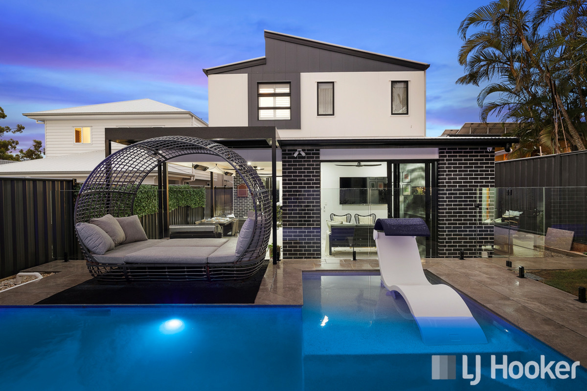 57 Coburg Street East, CLEVELAND