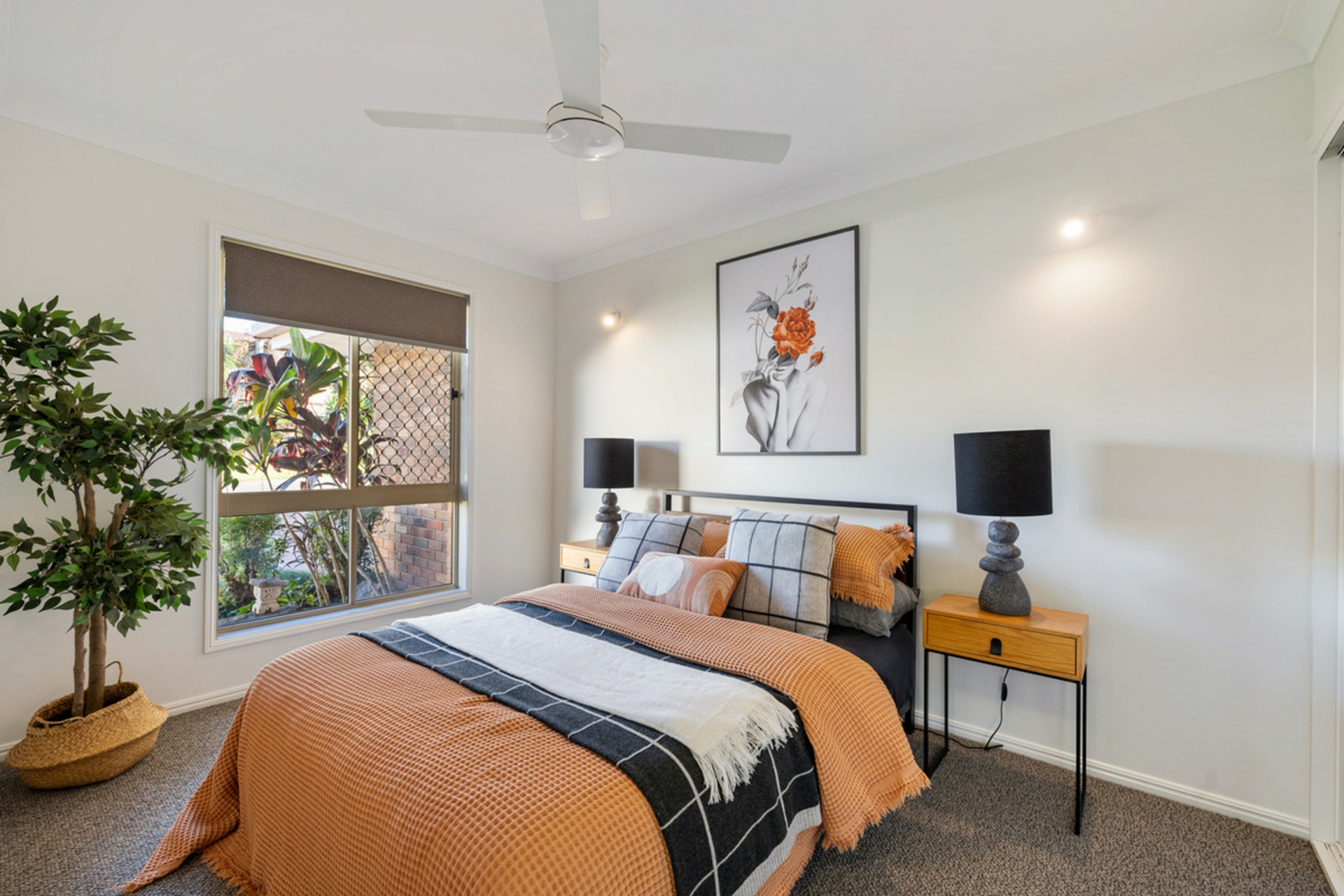 19 Moreton View Parade, REDLAND BAY