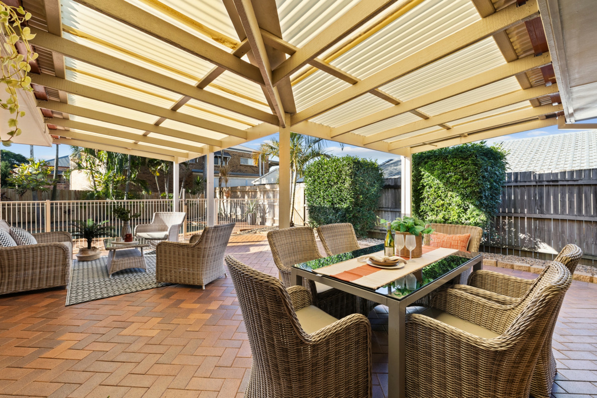 19 Moreton View Parade, REDLAND BAY