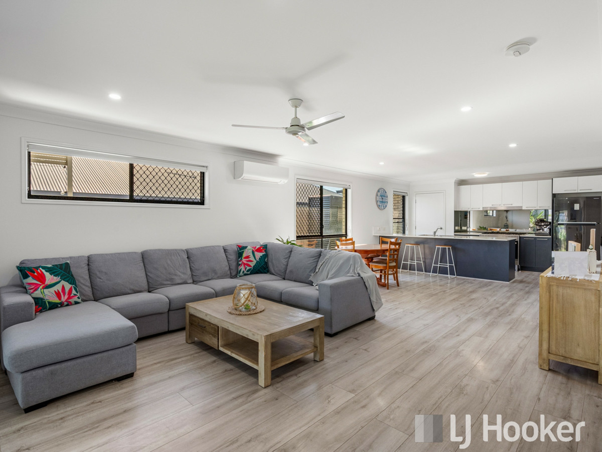 4 McPherson Street, THORNLANDS