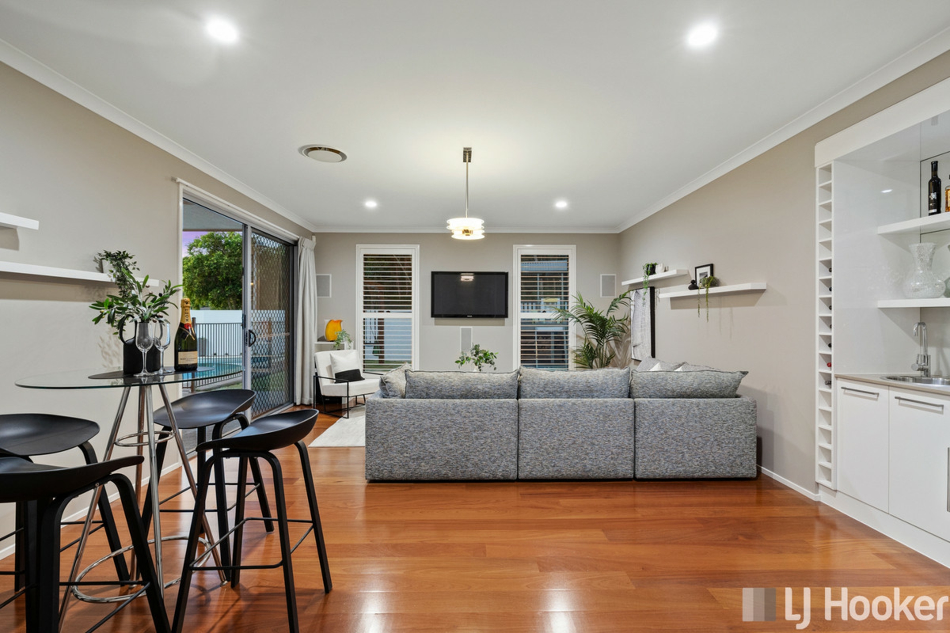 1 Bream Place, REDLAND BAY