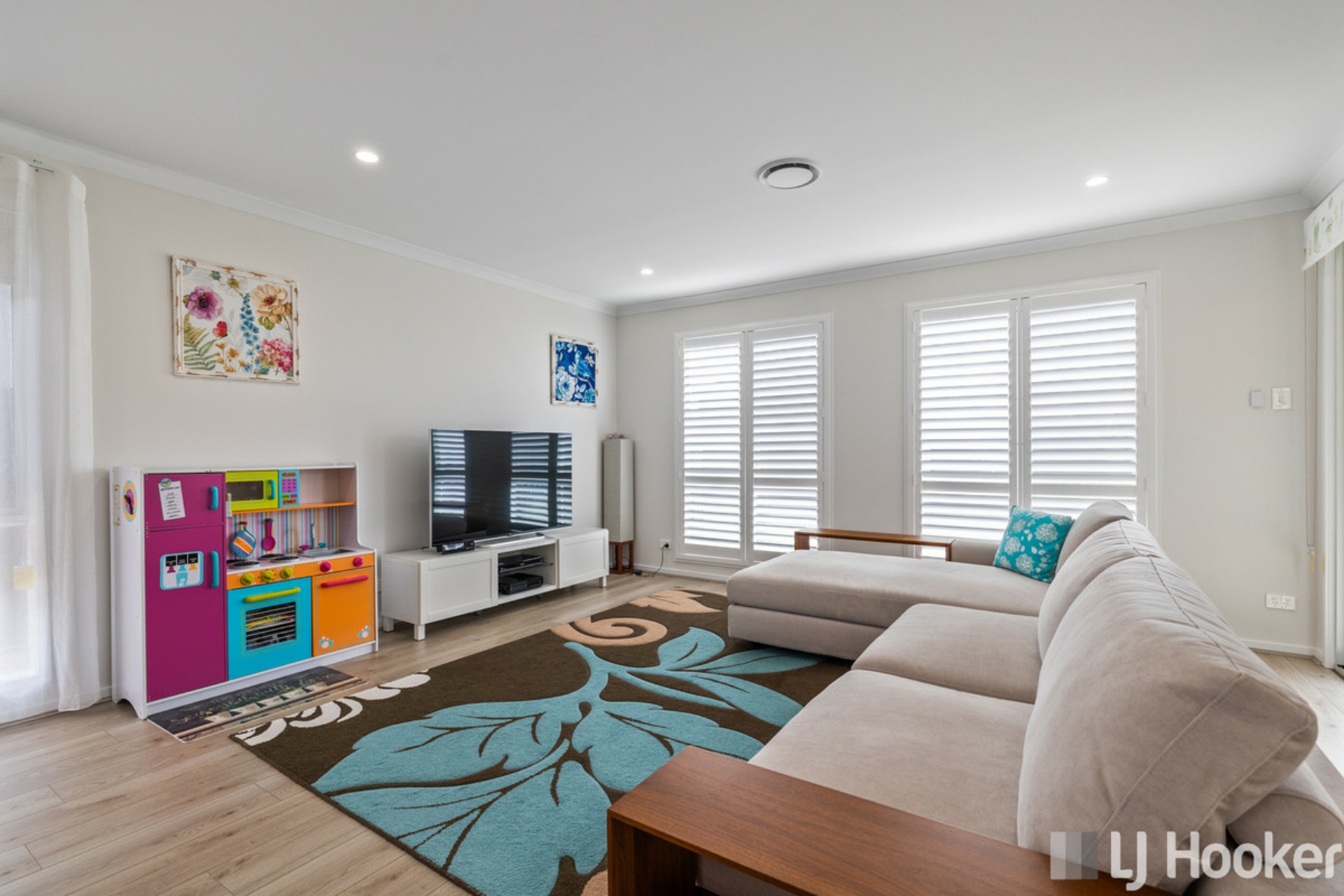 43 Mountain Ash Way, REDLAND BAY