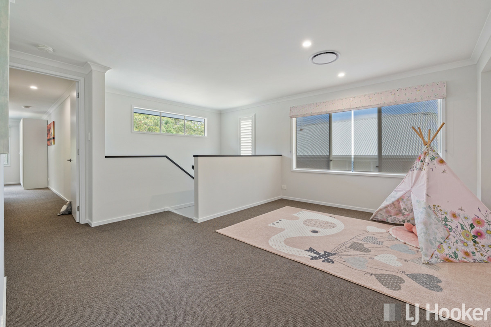 43 Mountain Ash Way, REDLAND BAY
