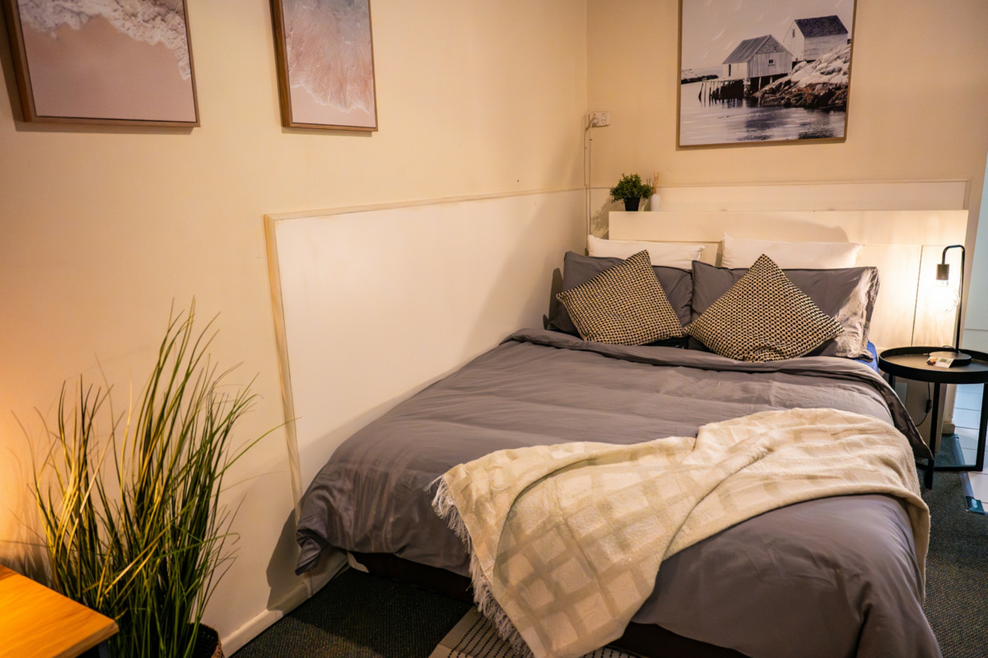 9/158 Greencamp Road, WAKERLEY