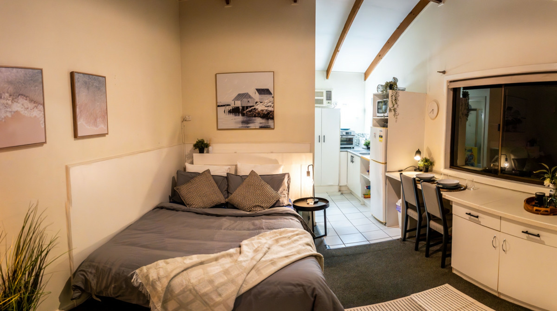 9/158 Greencamp Road, WAKERLEY