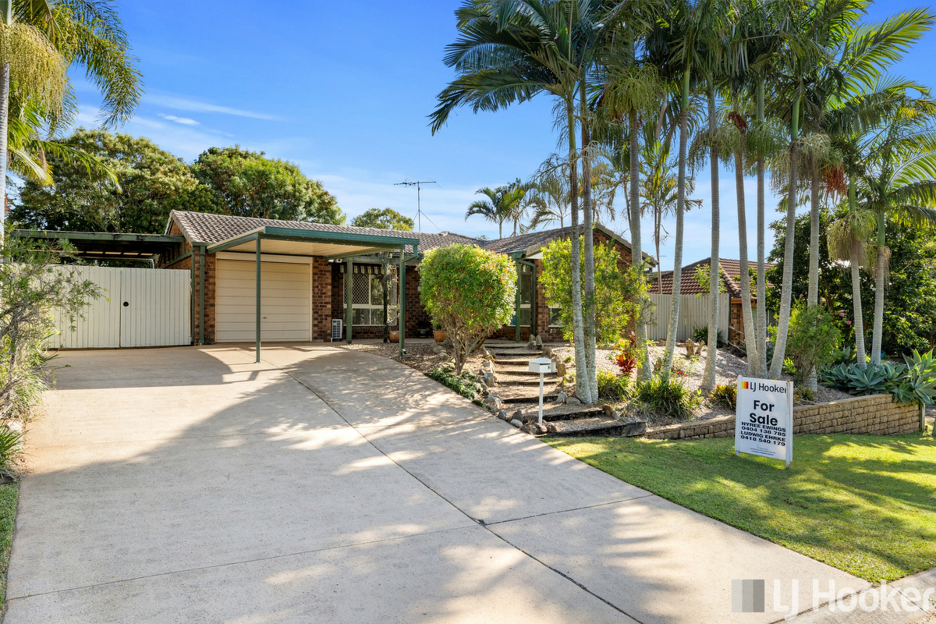 2 Gleneagles Court, REDLAND BAY