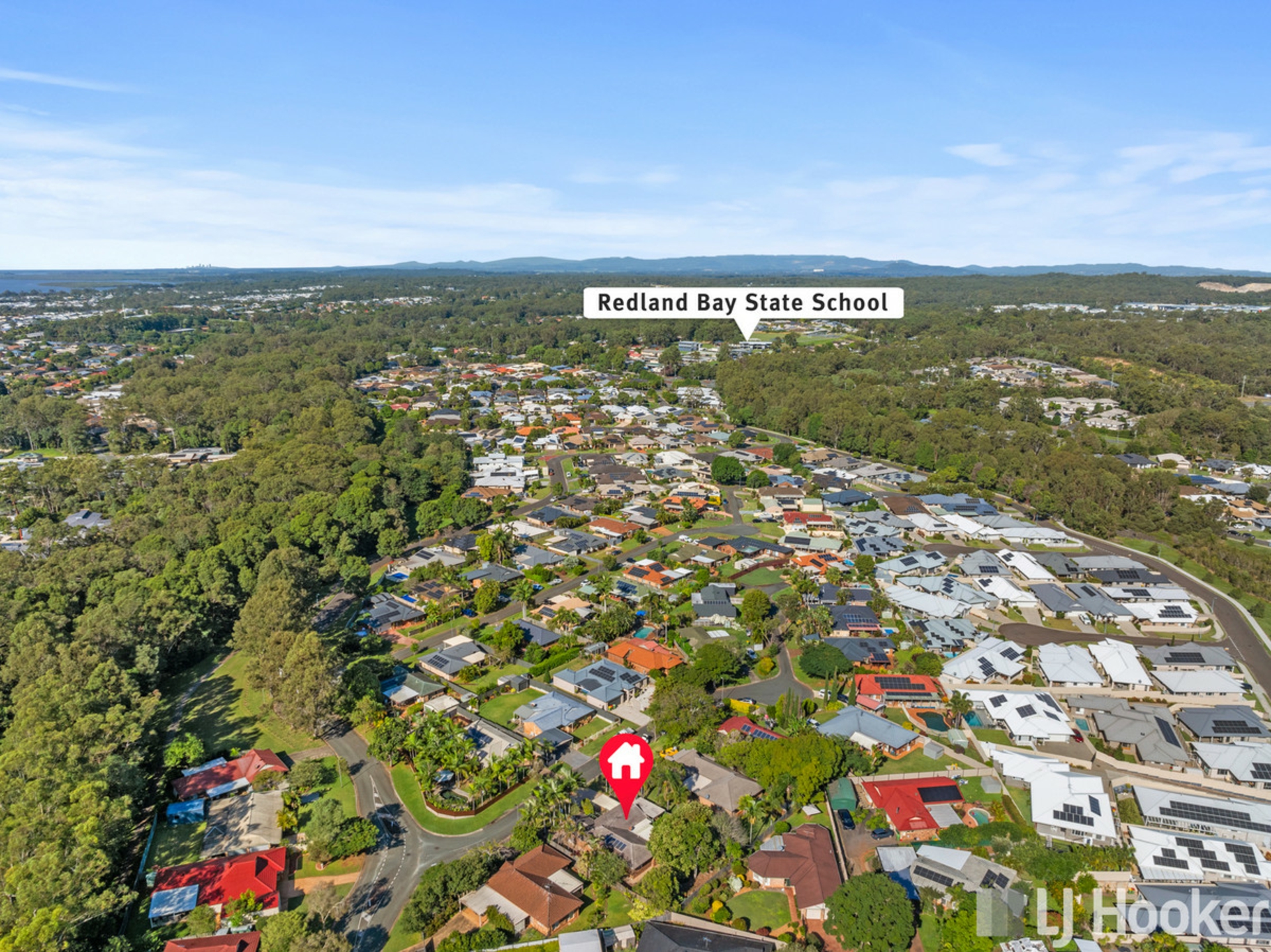 2 Gleneagles Court, REDLAND BAY
