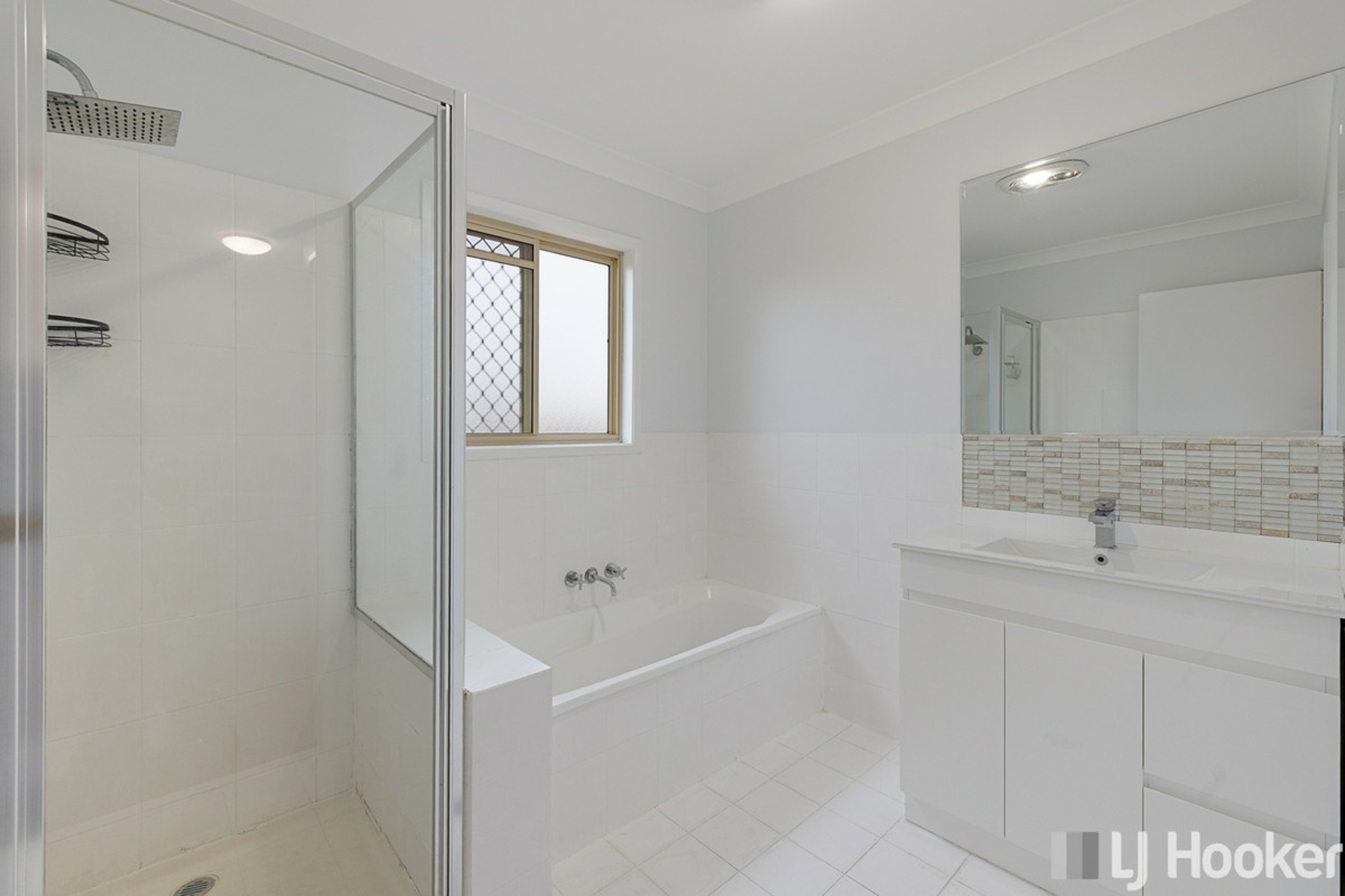 29/9 Bayside Court, THORNESIDE