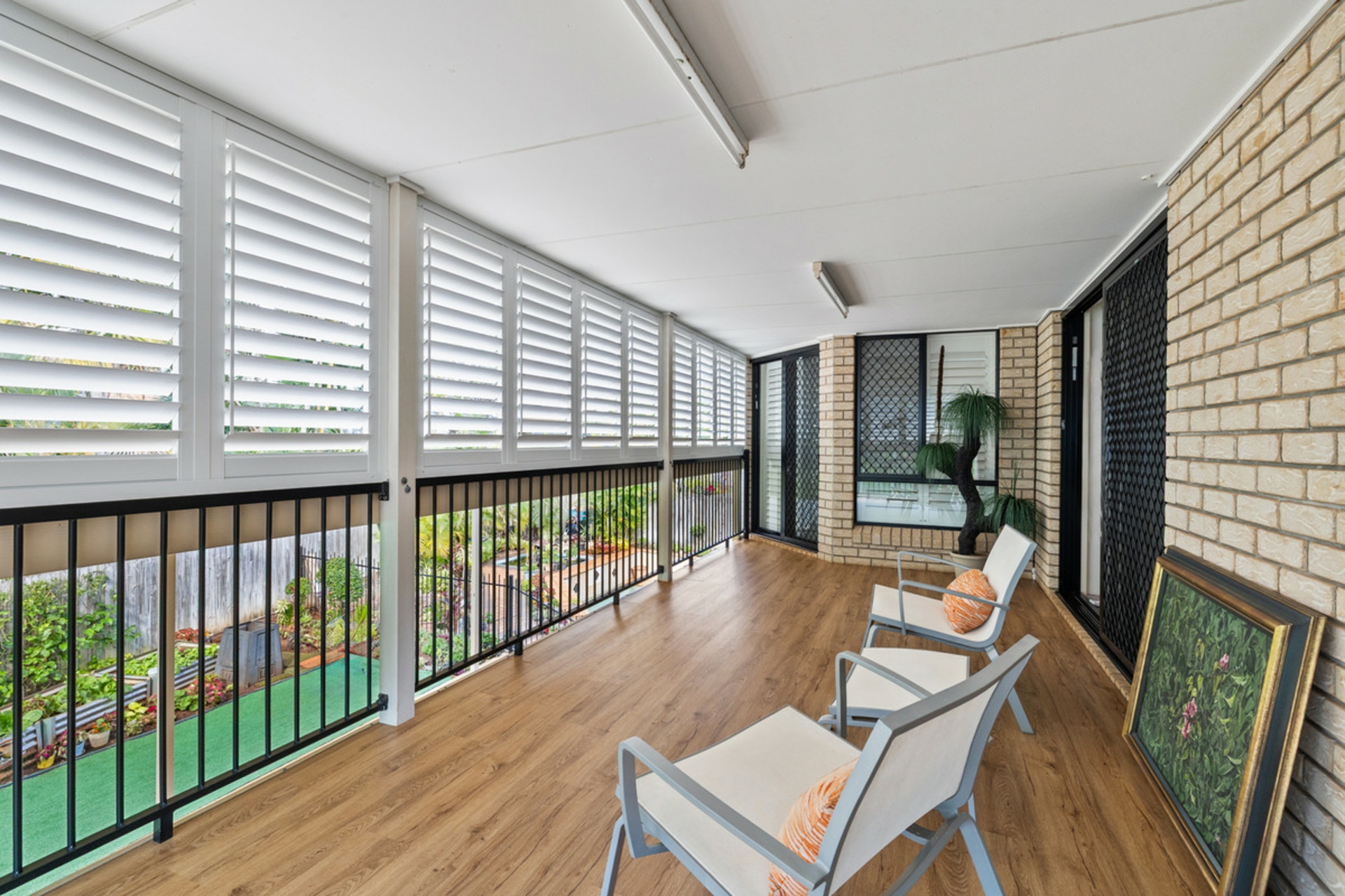 22 Cliftonville Place, REDLAND BAY