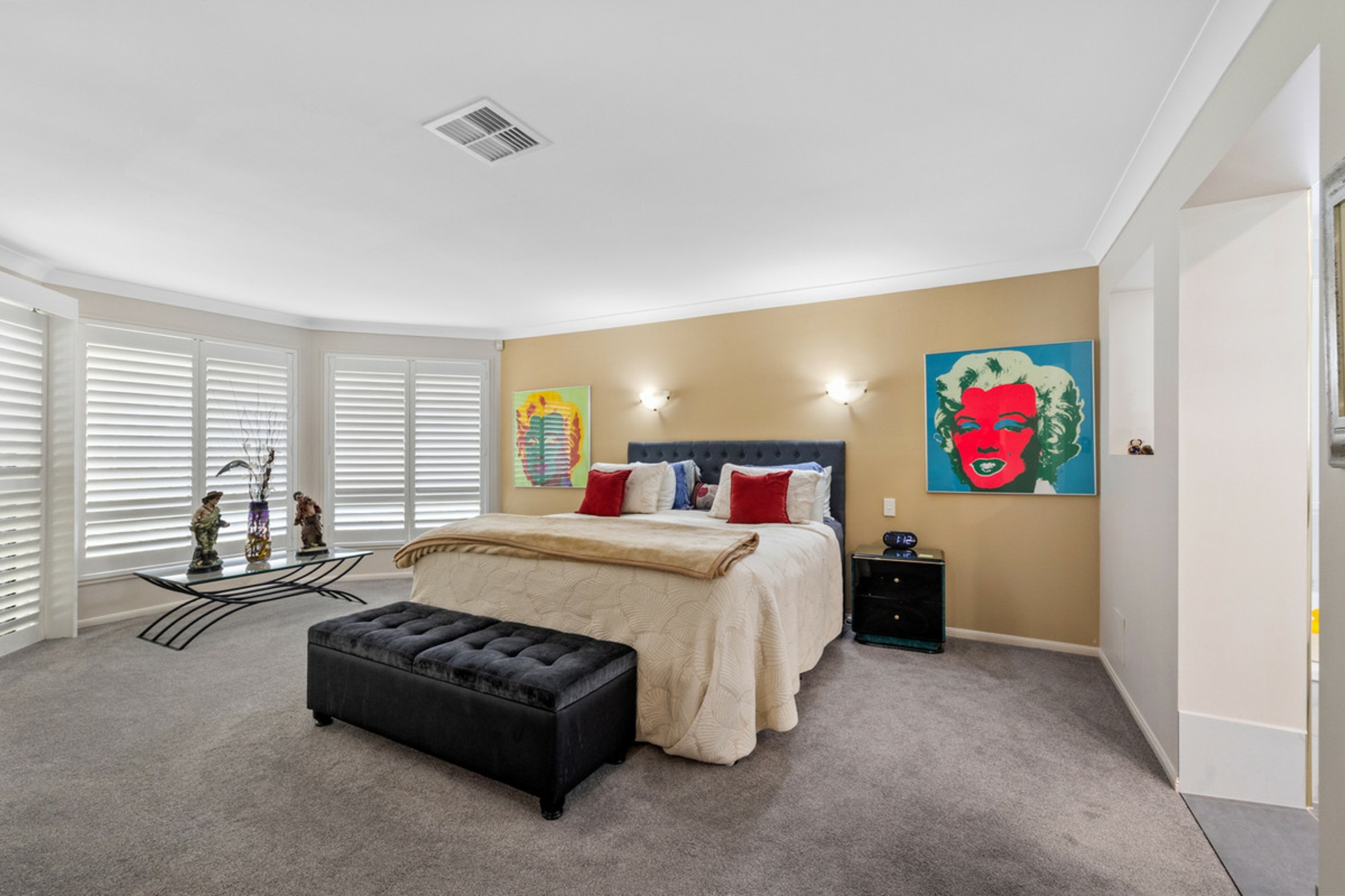 22 Cliftonville Place, REDLAND BAY