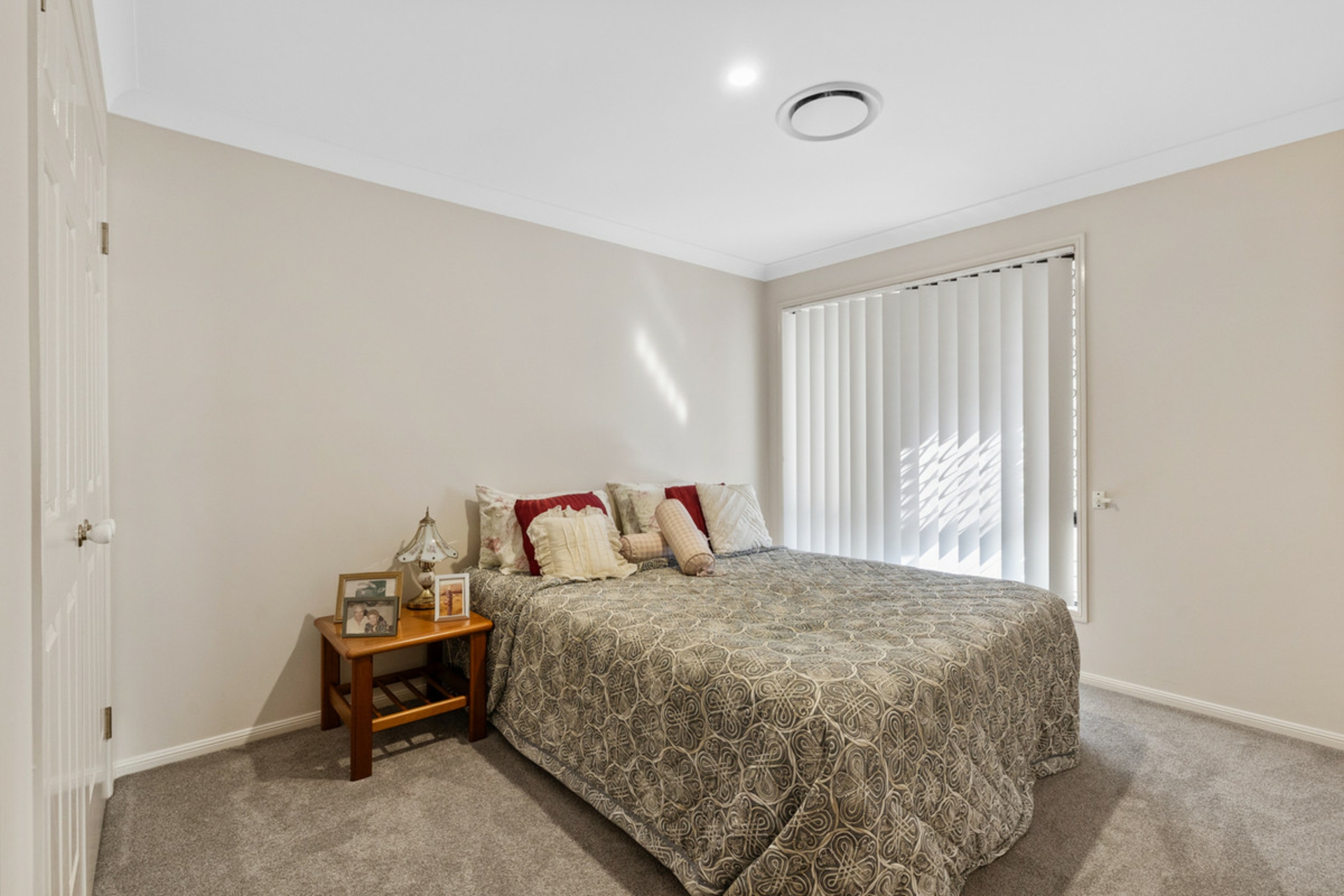 22 Cliftonville Place, REDLAND BAY