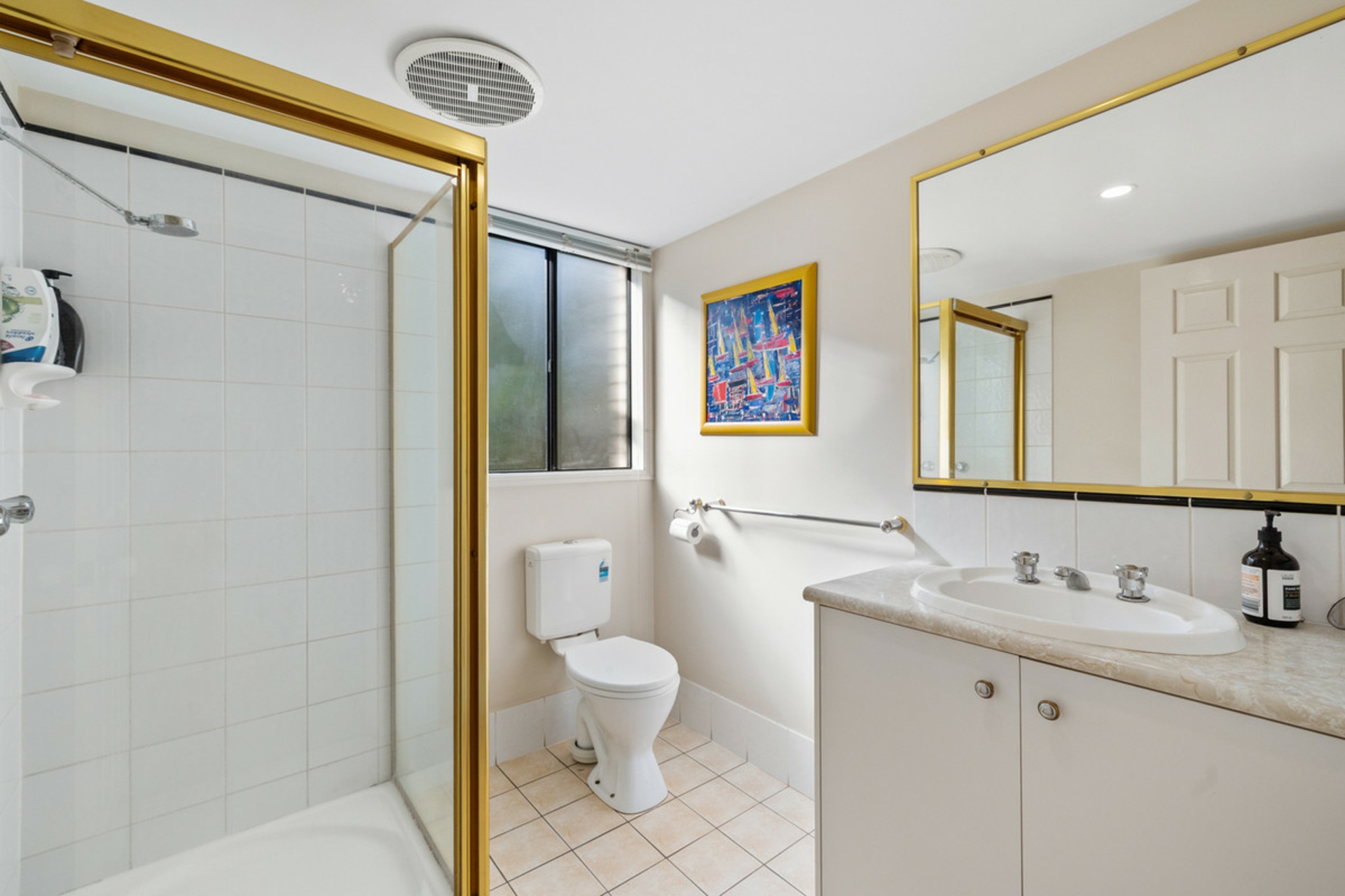 22 Cliftonville Place, REDLAND BAY