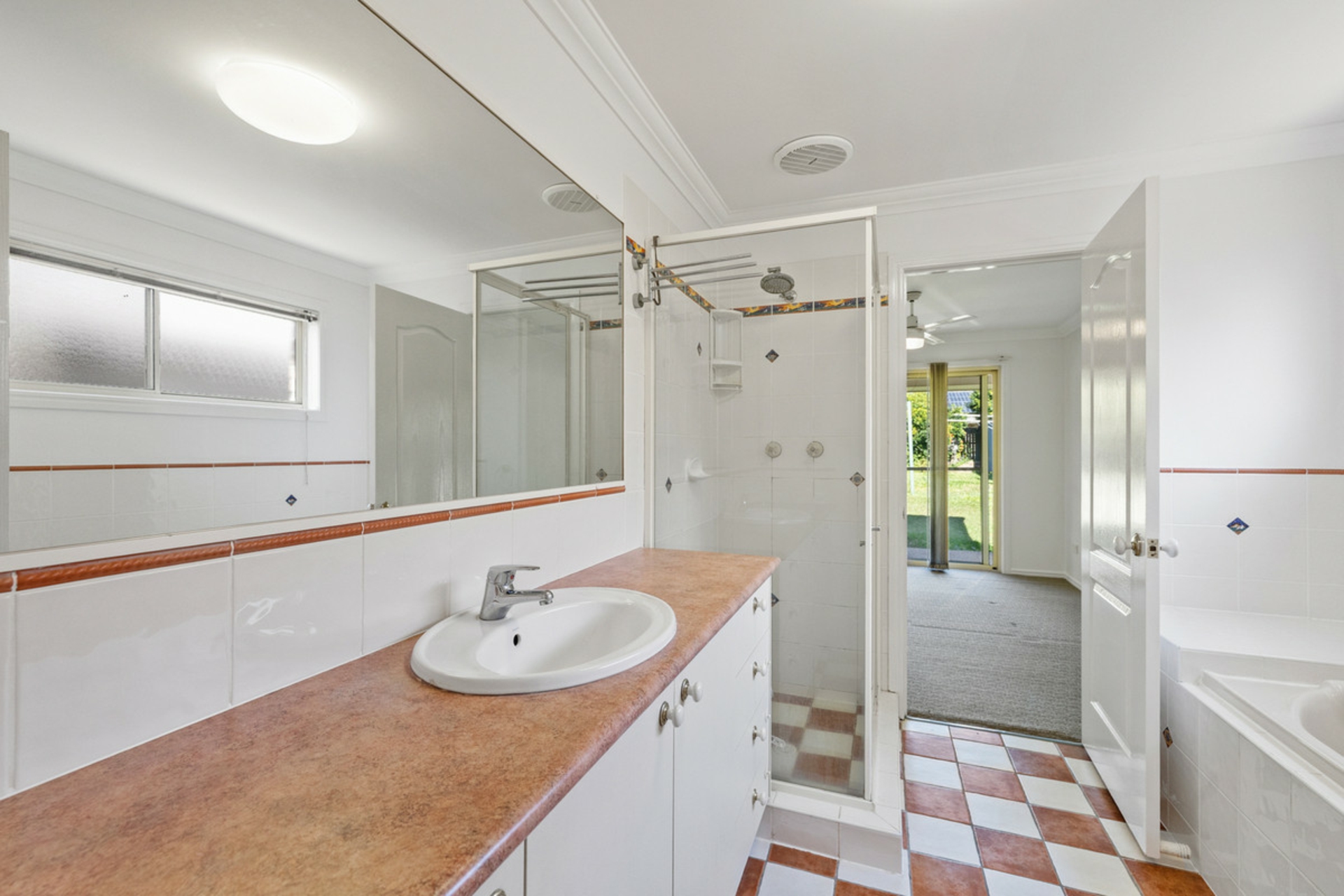 1/41 Wren Court, BIRKDALE