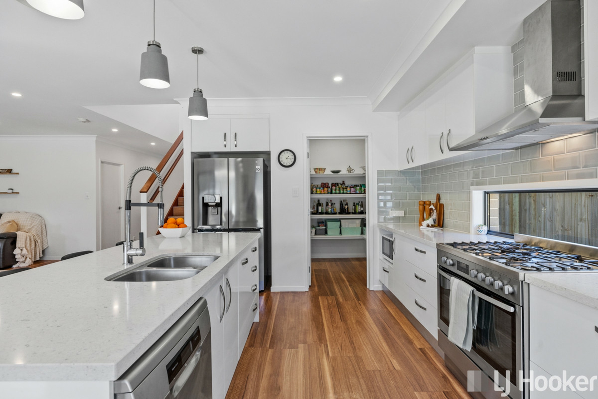 31 Highgrove Street, THORNLANDS