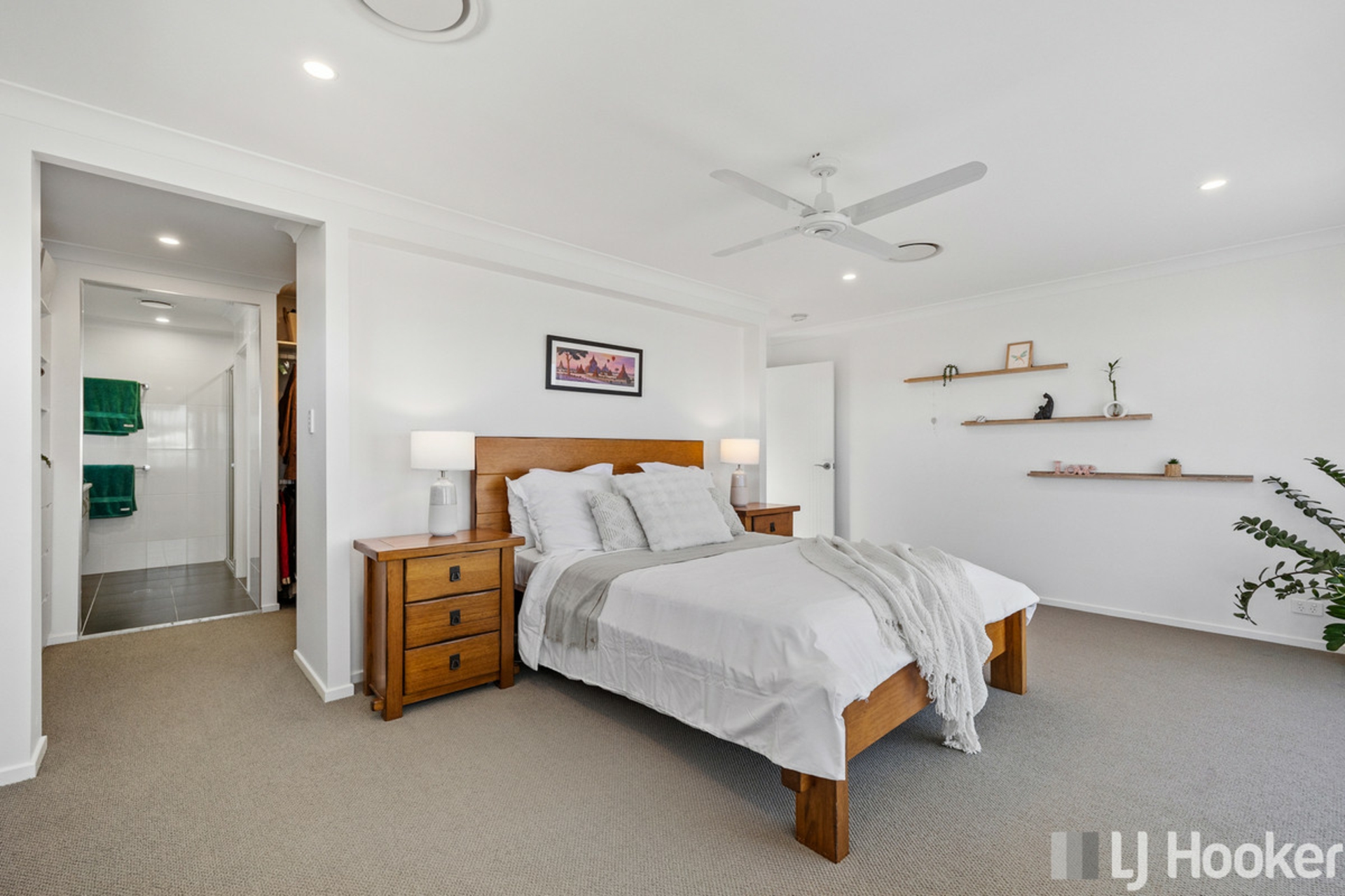 31 Highgrove Street, THORNLANDS