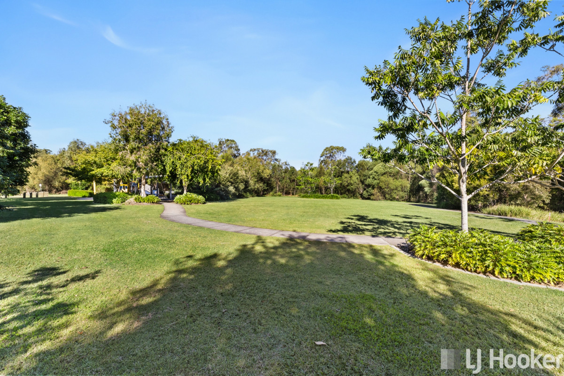 31 Highgrove Street, THORNLANDS