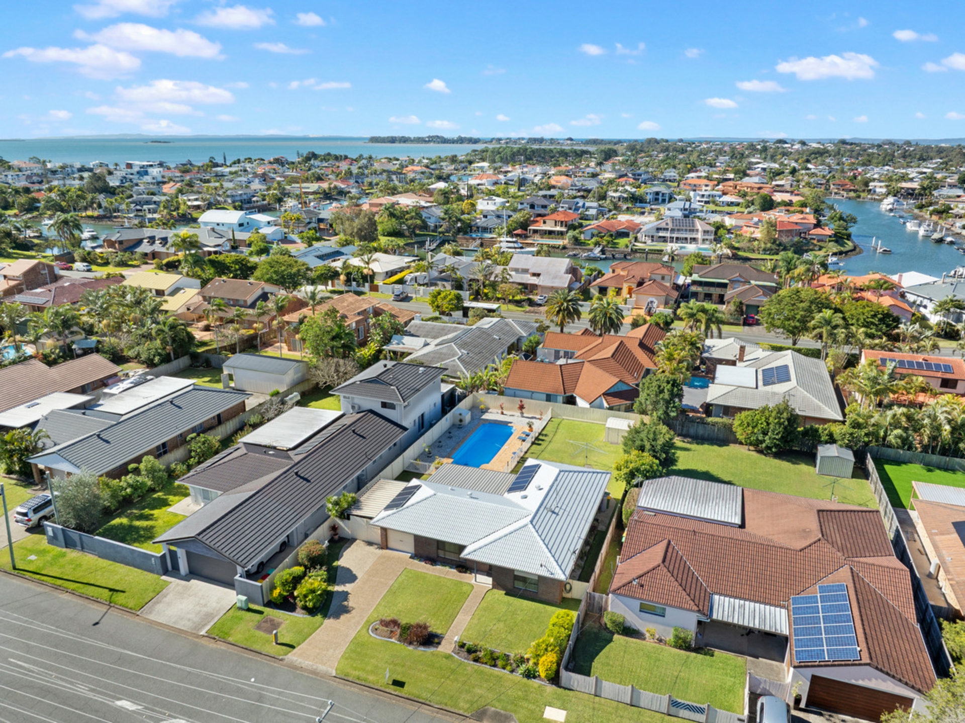 55 Agnes Street, BIRKDALE