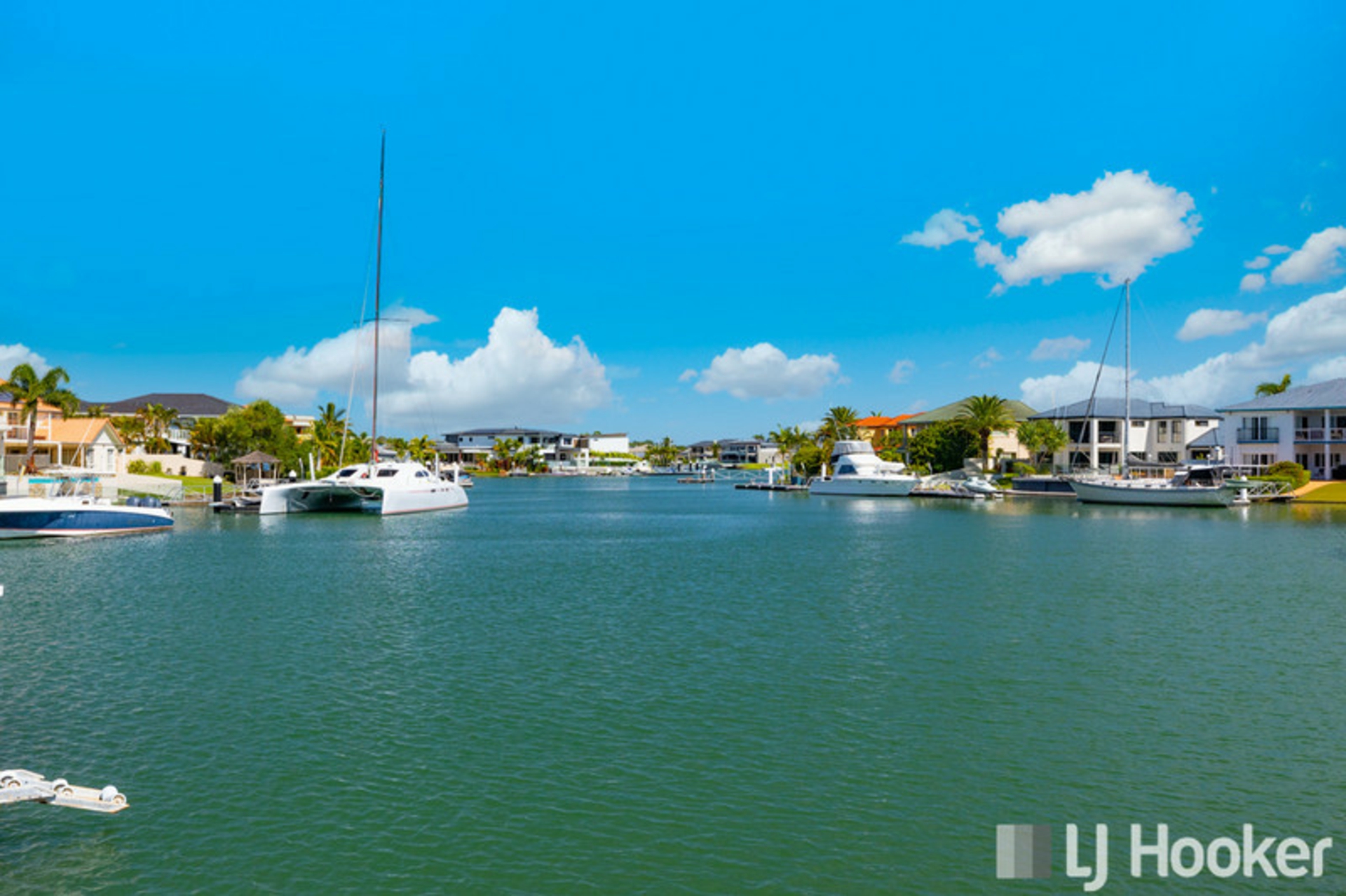 13 Carling Court, RABY BAY