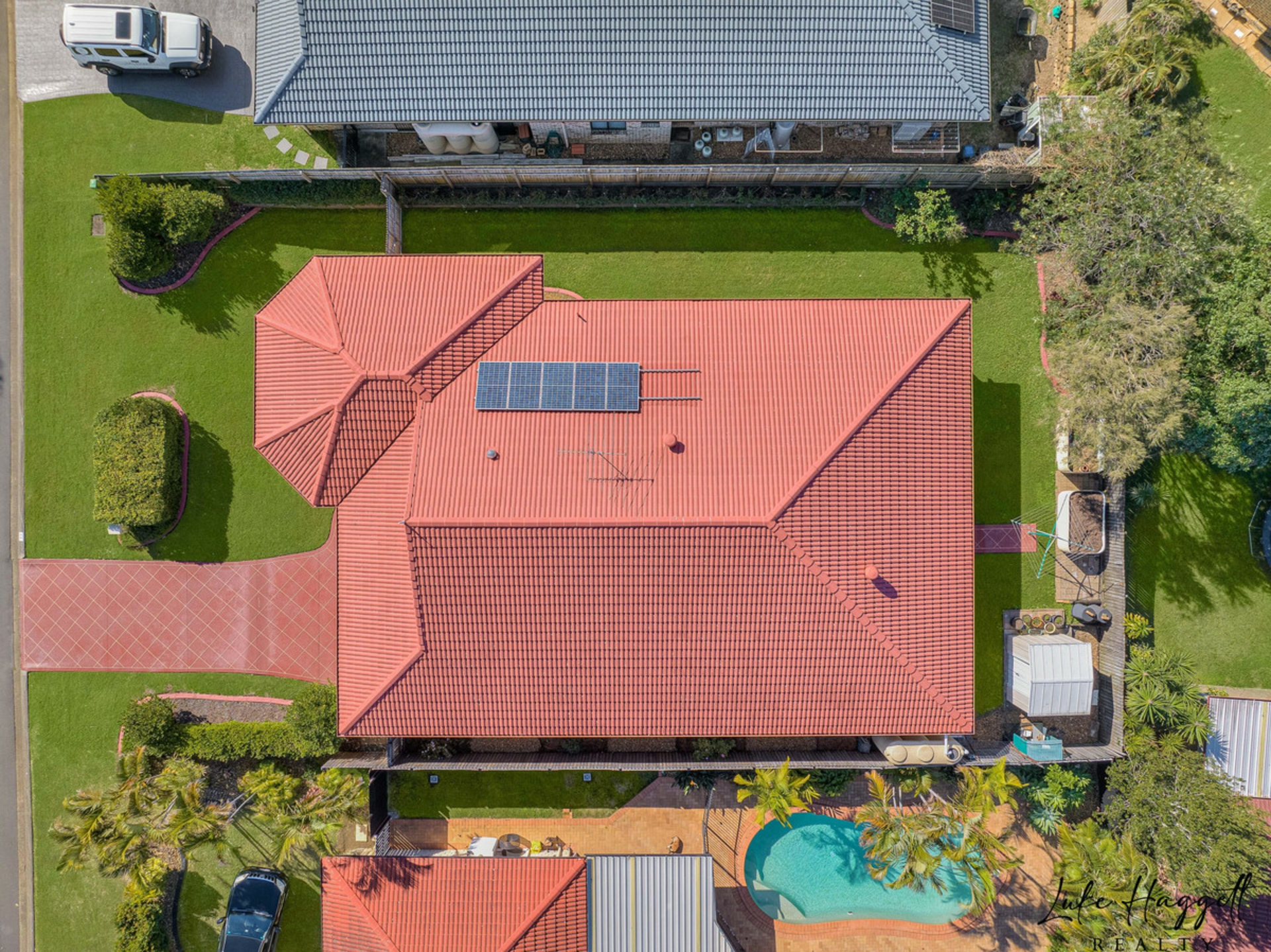 46 Clive Road, BIRKDALE