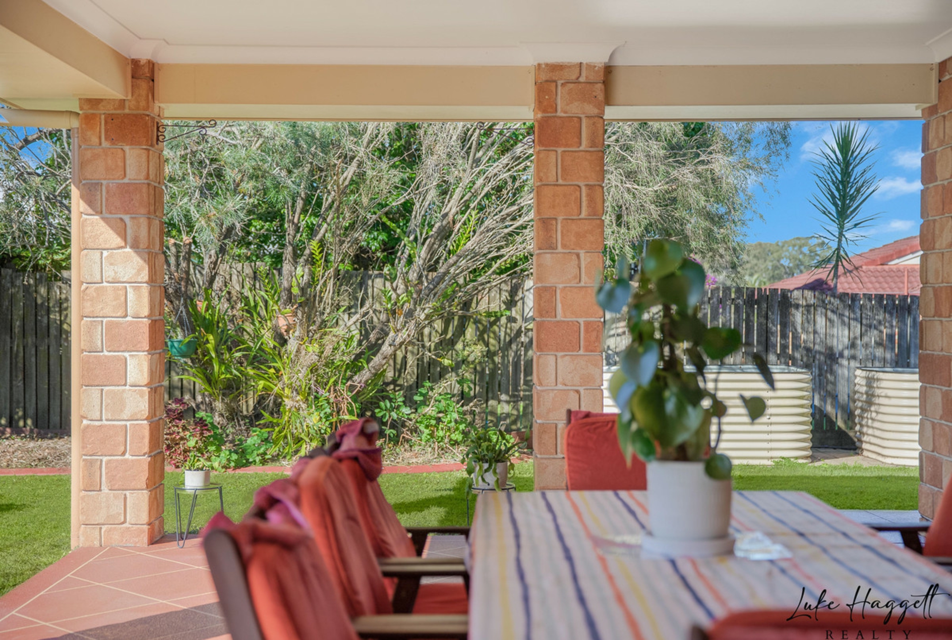 46 Clive Road, BIRKDALE