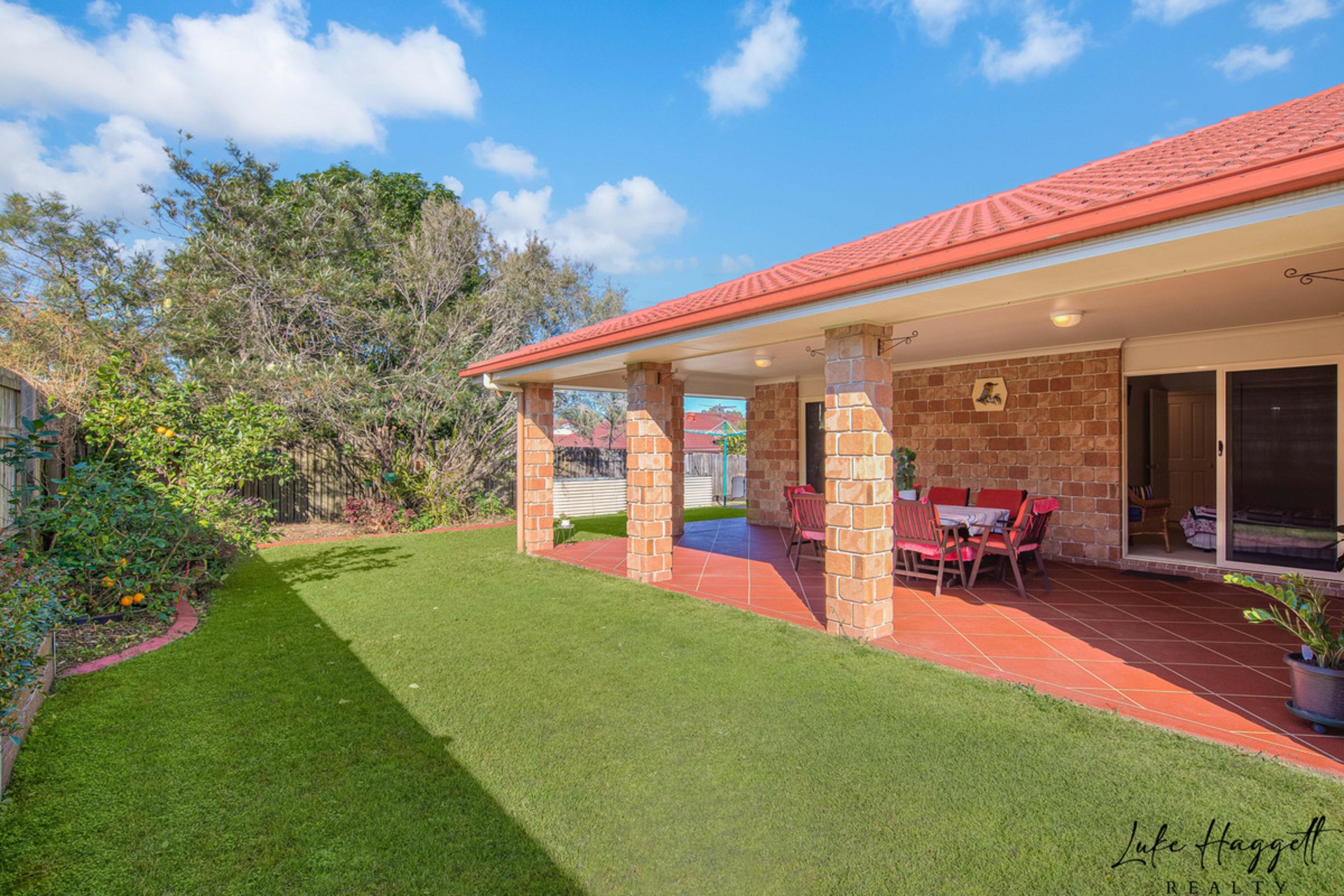 46 Clive Road, BIRKDALE