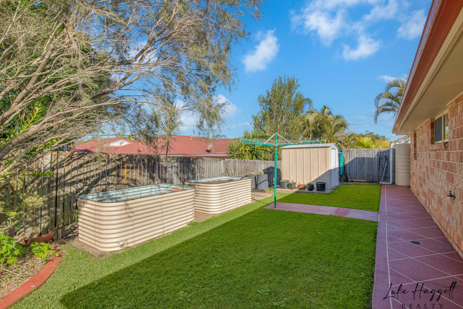 46 Clive Road, BIRKDALE