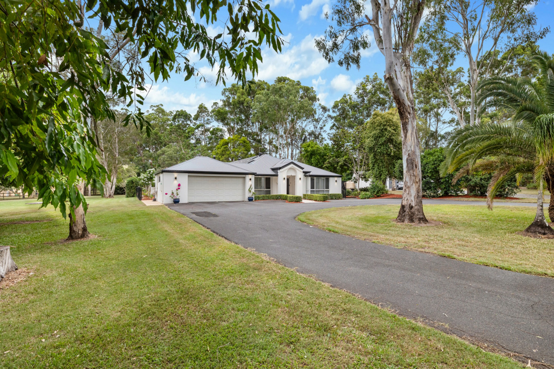 13 Korsman Drive — photo from LJ Hooker Property Centre