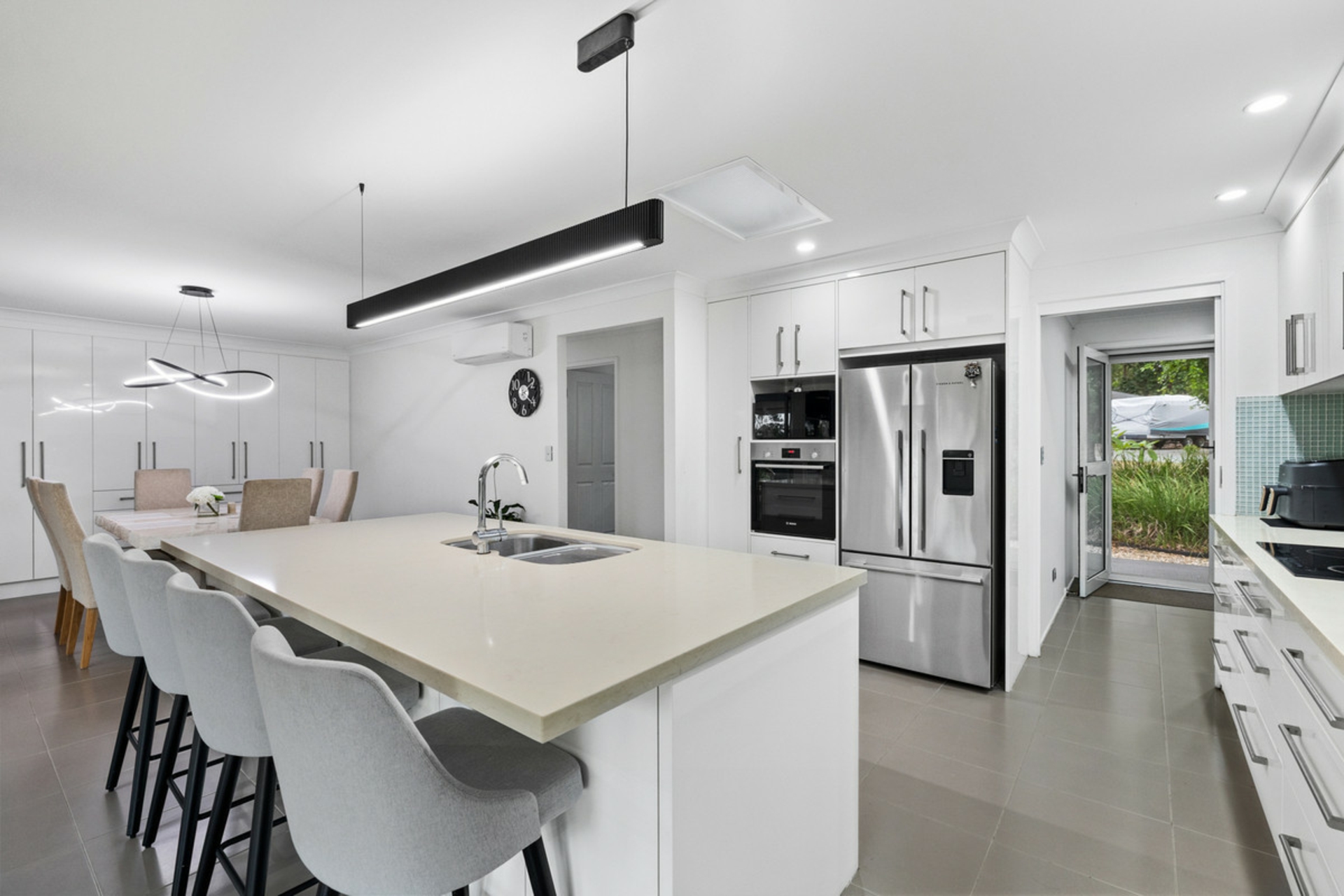 13 Korsman Drive — photo 5 of 30