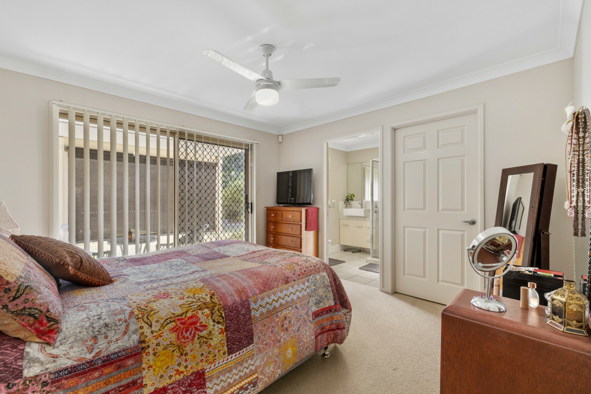 36 Jania Street — photo 14 of 24