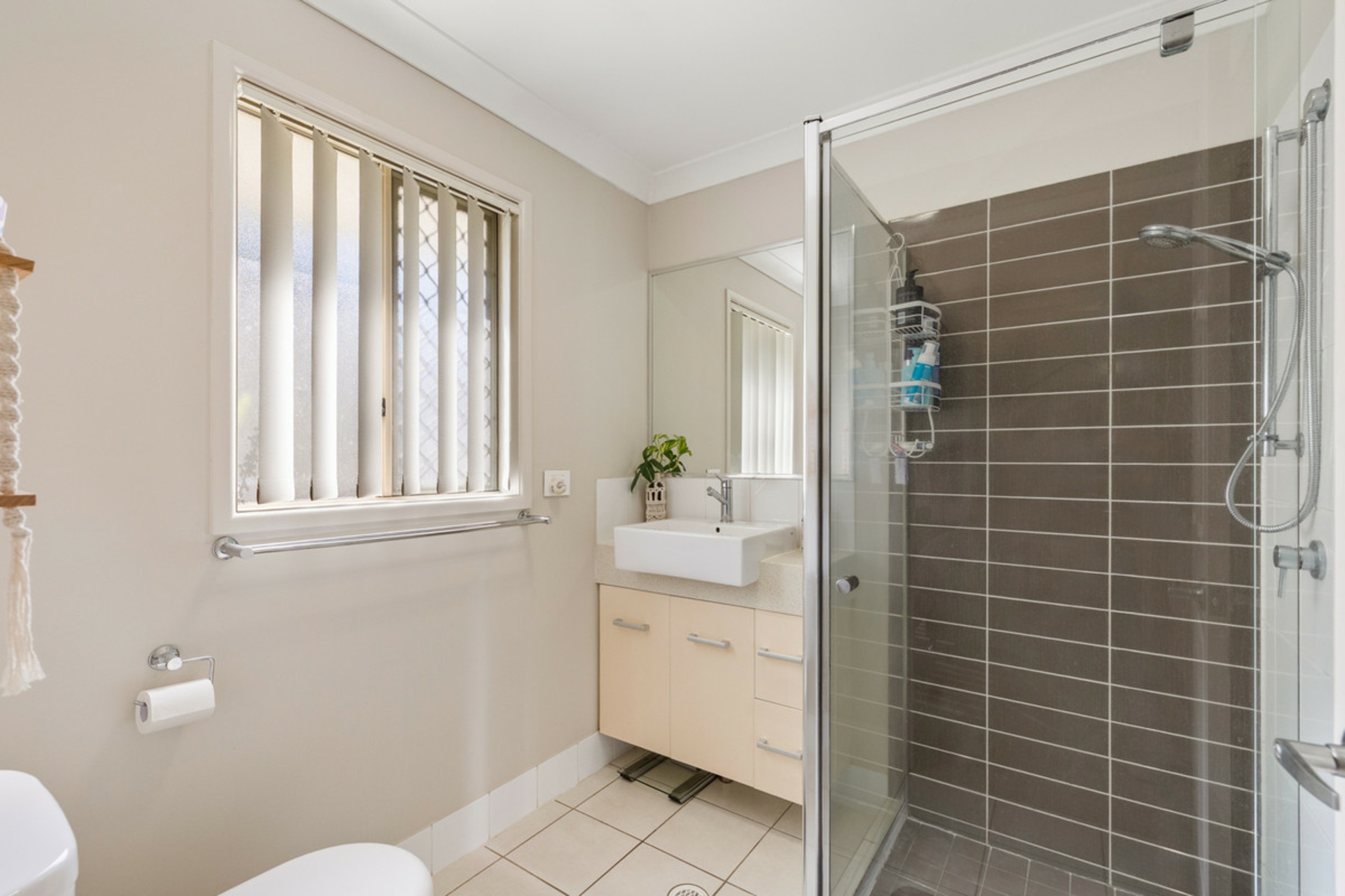36 Jania Street — photo 16 of 24