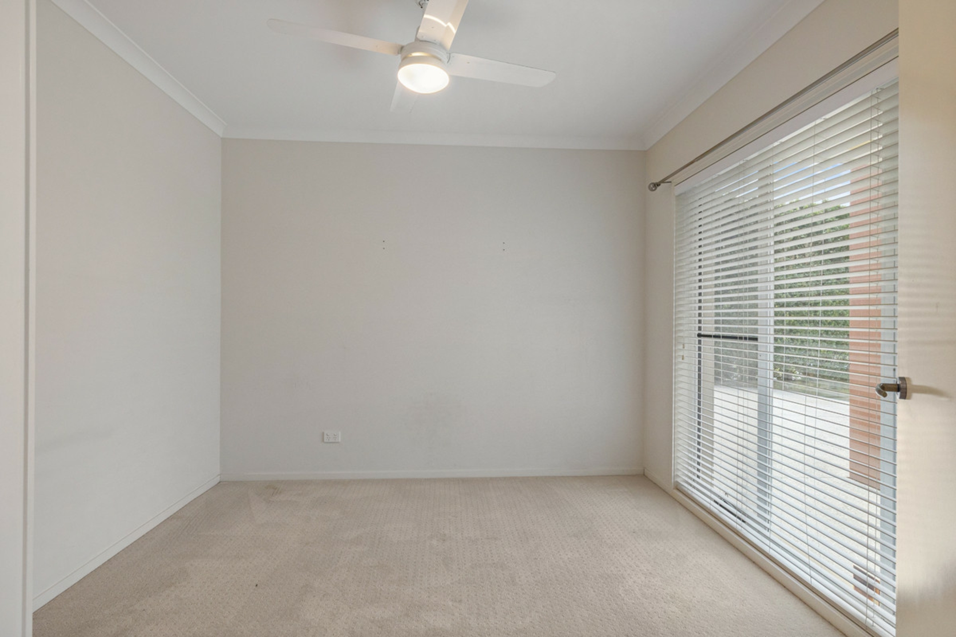 36 Ronnie Street — photo 9 of 24