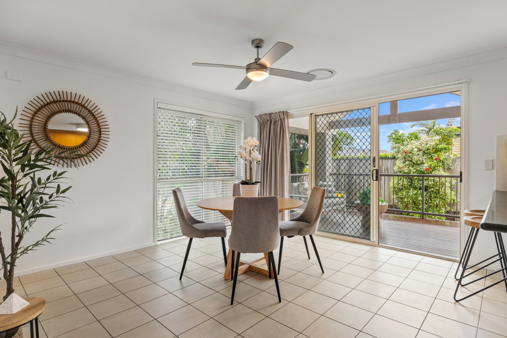 23/130 Gordon Street — photo 4 of 19