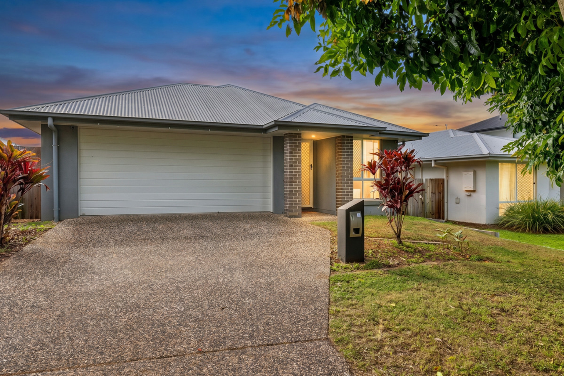 7 Colville Street — photo from LJ Hooker Property Centre