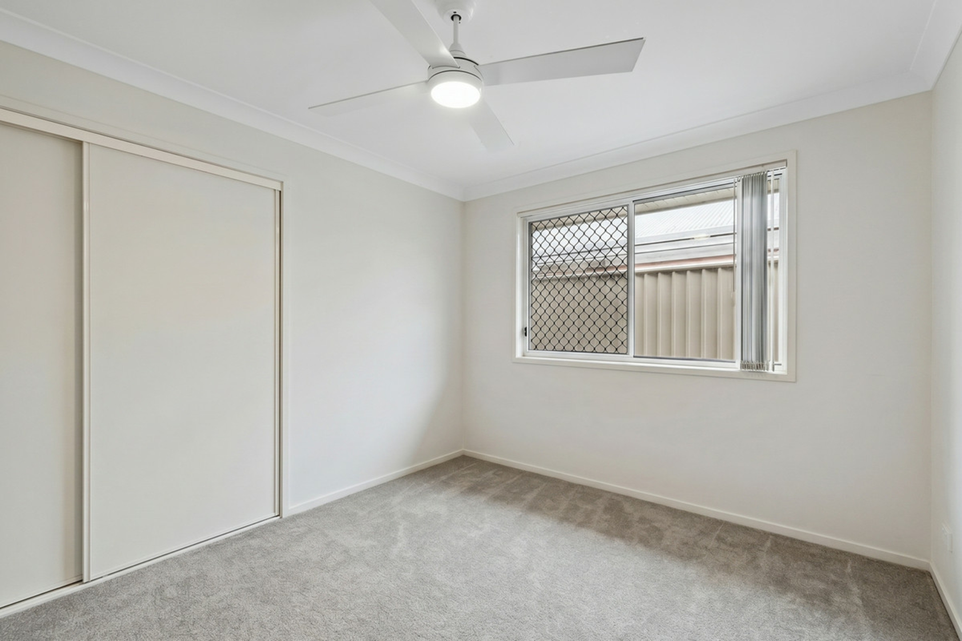 1/37 Haig Road — photo 8 of 16
