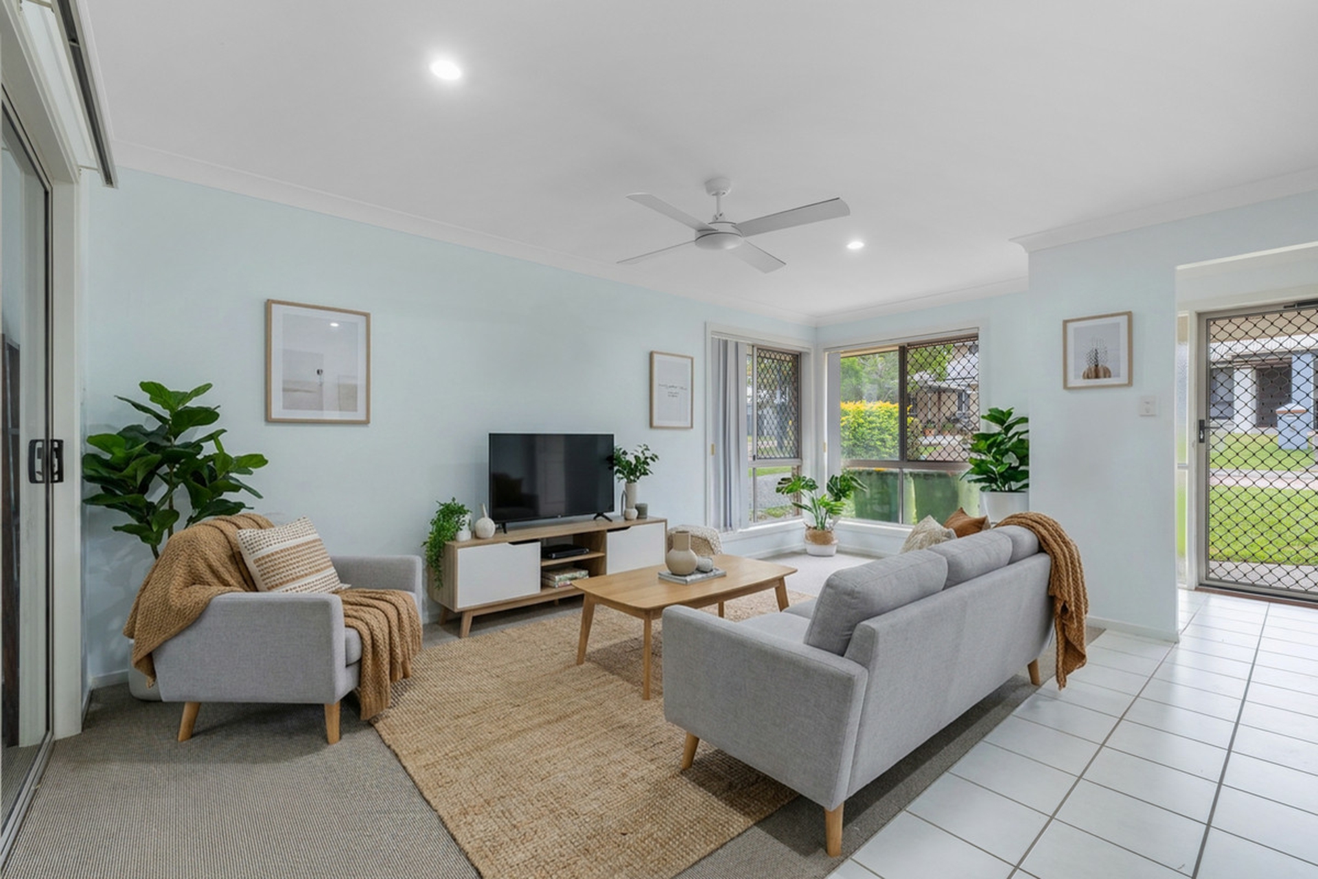 11 Merle Court — photo 3 of 16