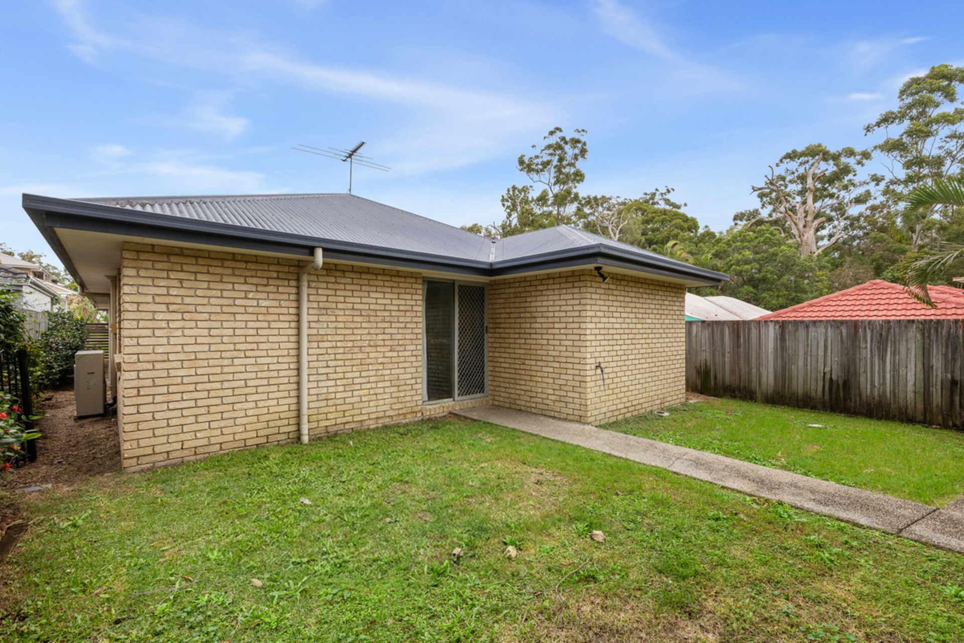 11 Merle Court — photo 11 of 16