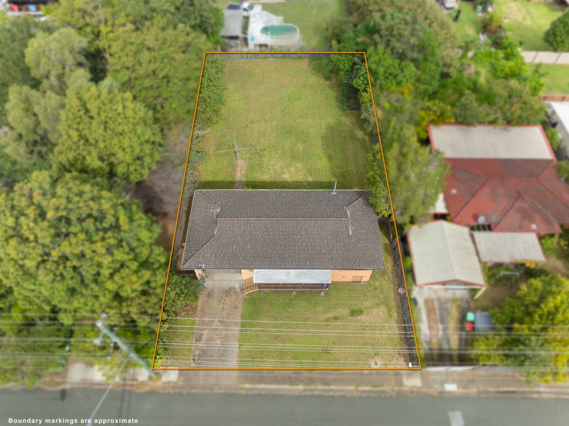 241 Finucane Road — photo 3 of 10
