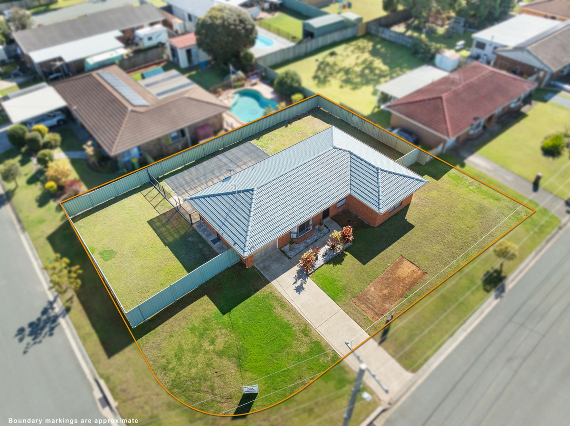 5 Sutton Street — photo from LJ Hooker Property Centre