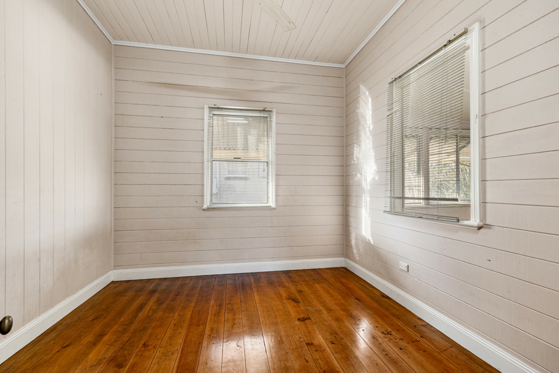 42 Stafford Street — photo 7 of 20