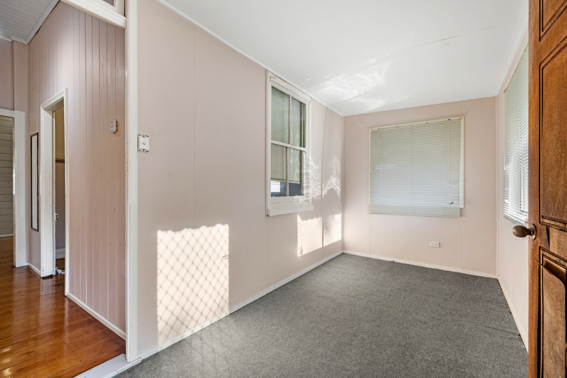 42 Stafford Street — photo 9 of 20