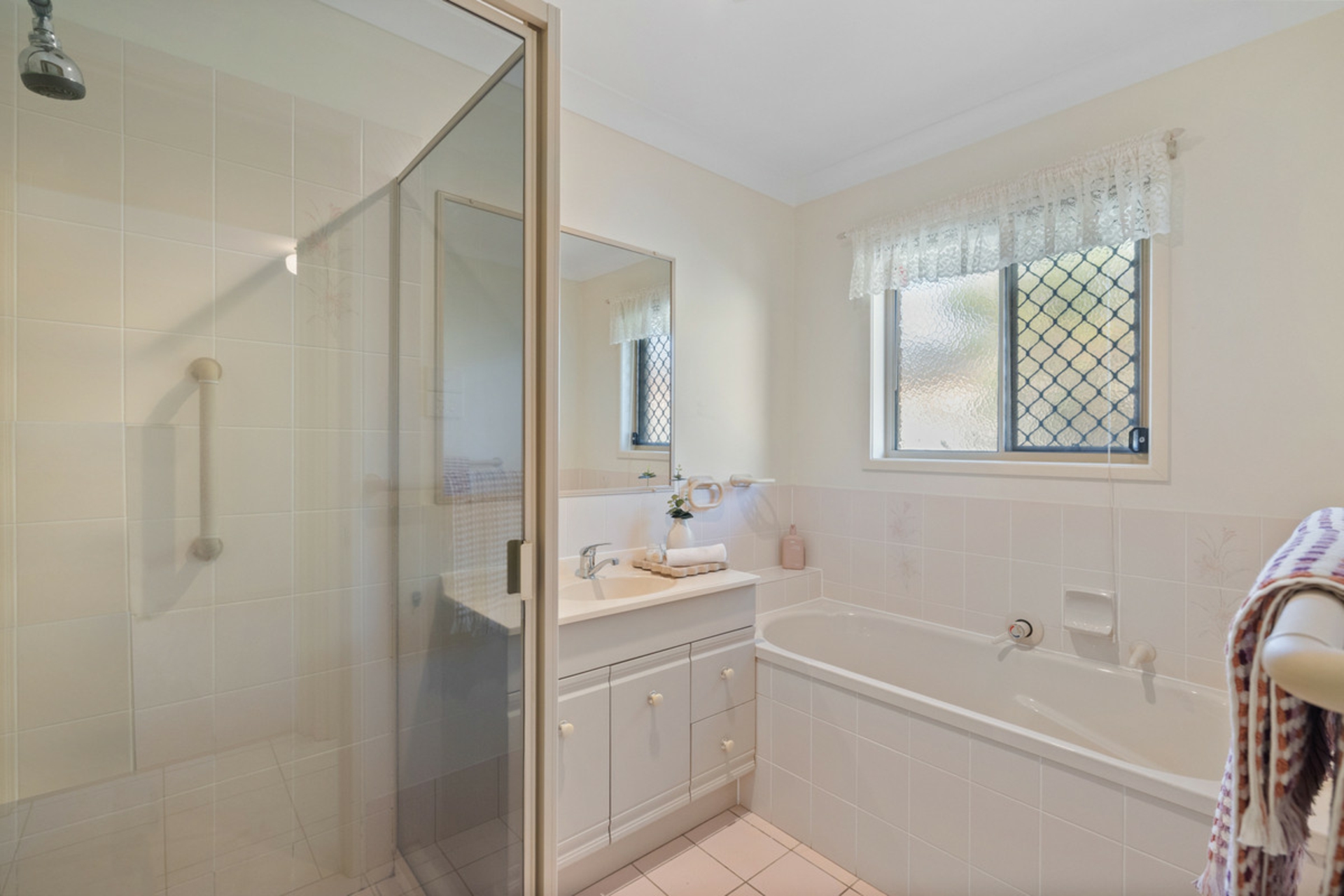 12 Woodrow Place — photo 7 of 19