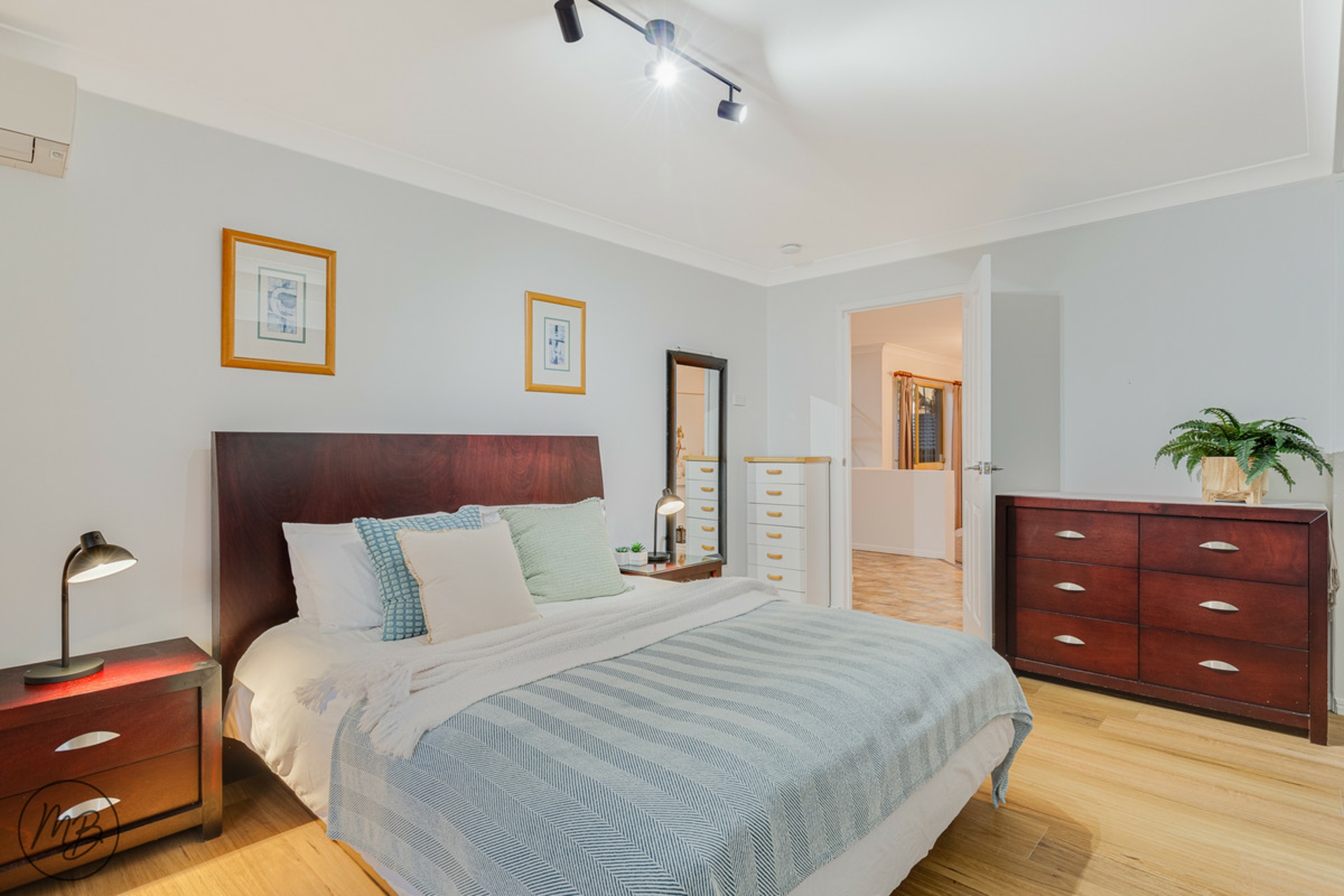 19 Champagne Crescent — photo 19 of 30