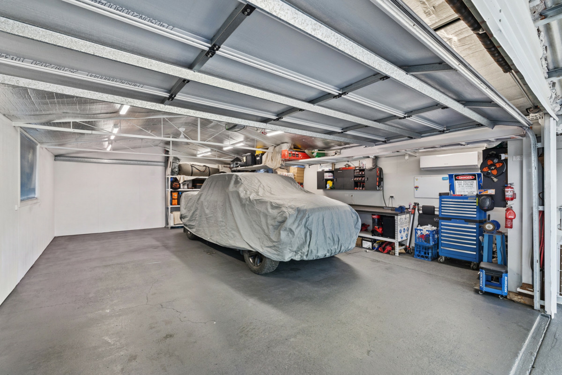 210 Bloomfield Street — photo 6 of 23