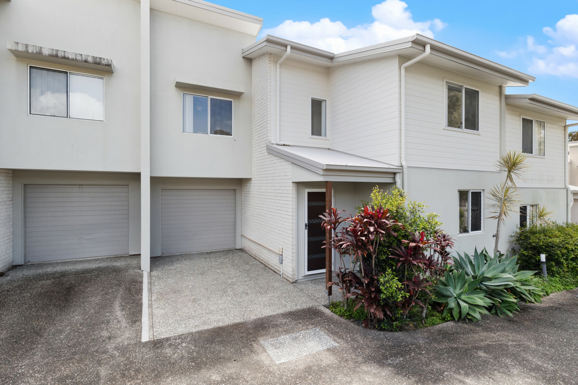 3/13 Victor Street — photo from LJ Hooker Property Centre