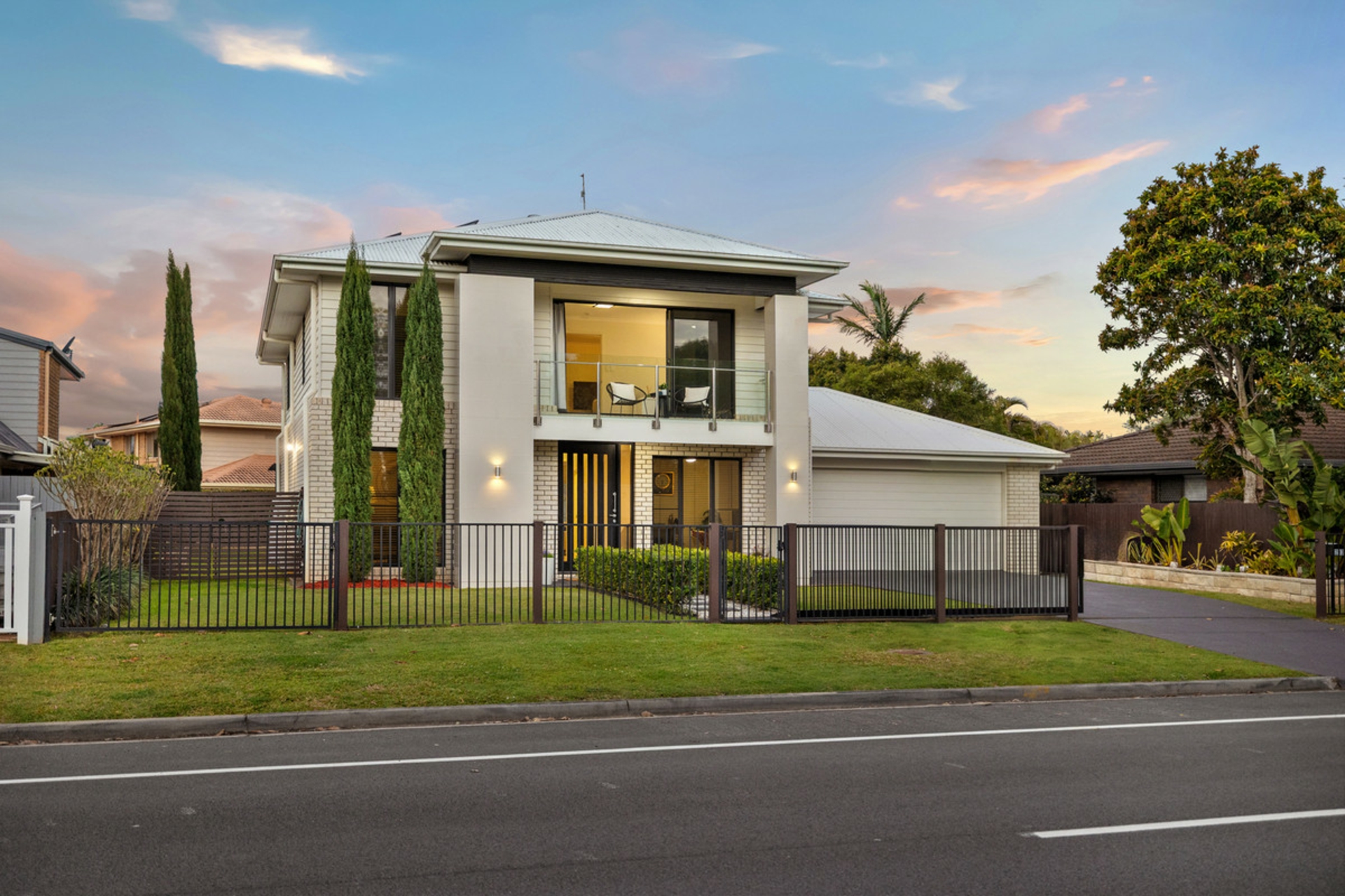233 Point O'Halloran Road — photo 2 of 30