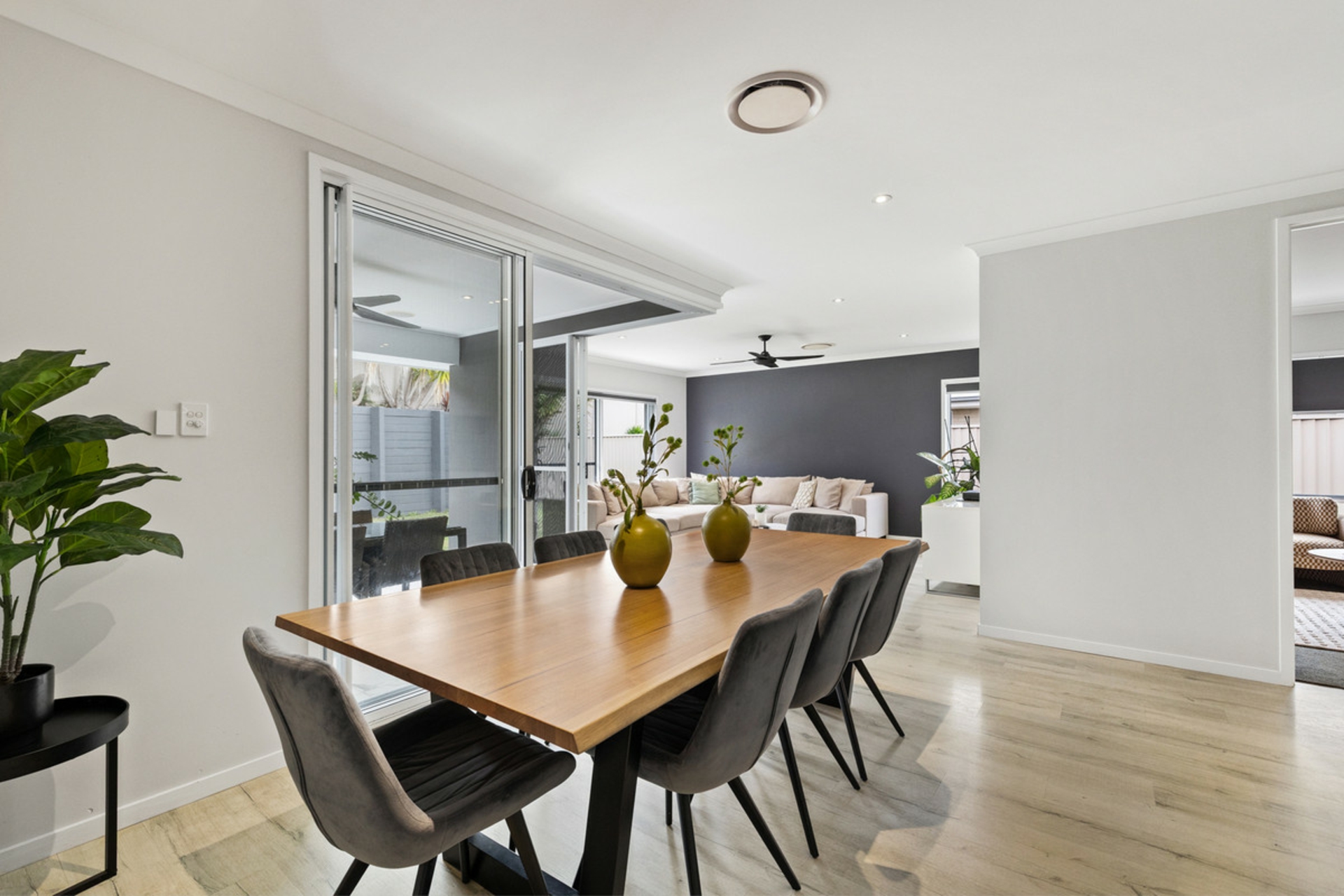 55 Unwin Road — photo 6 of 25