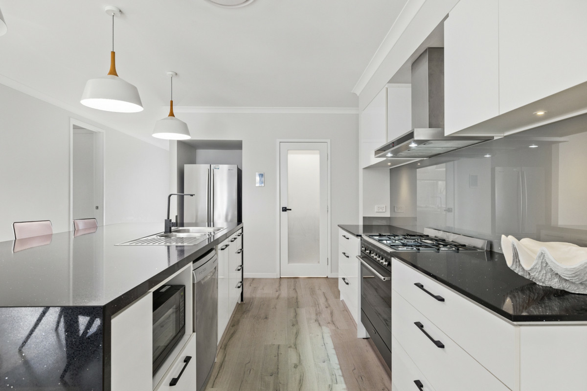 55 Unwin Road — photo 8 of 25
