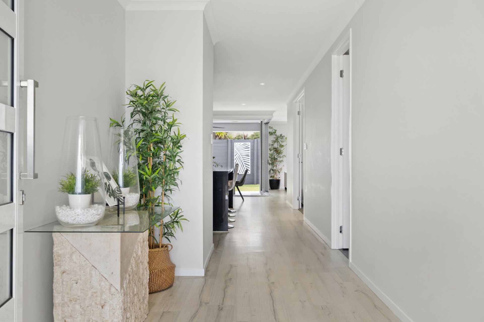 55 Unwin Road — photo 10 of 25