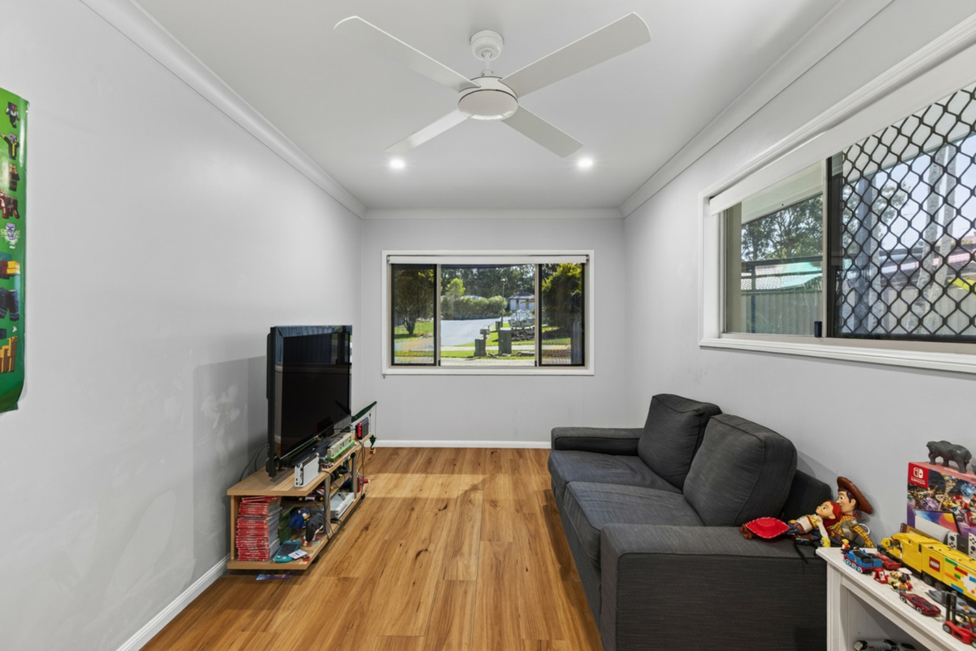 7 Grosvenor Court — photo 17 of 30