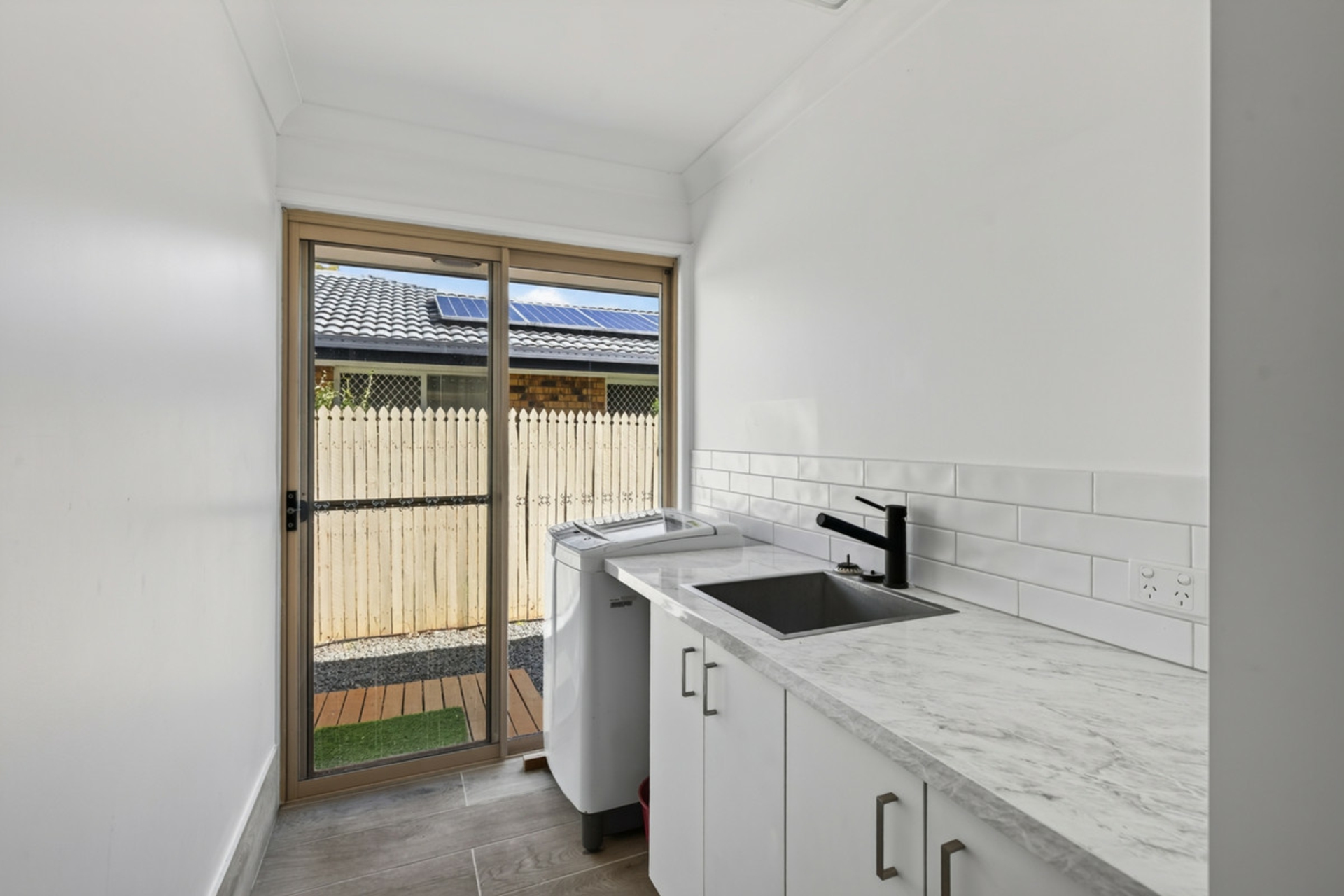 7 Grosvenor Court — photo 19 of 30